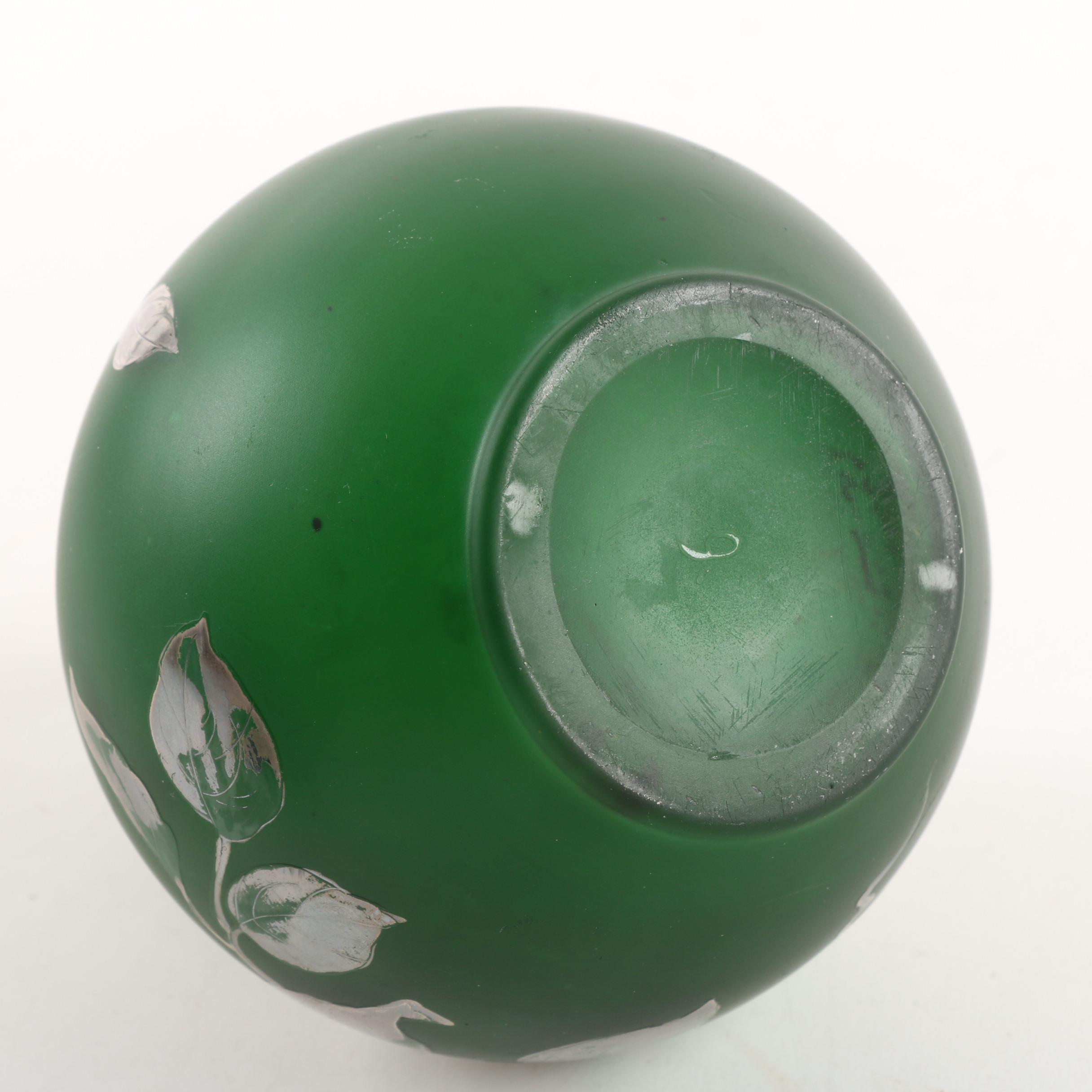 Vintage Silver Frosted Emerald Glass Dresser Bottle