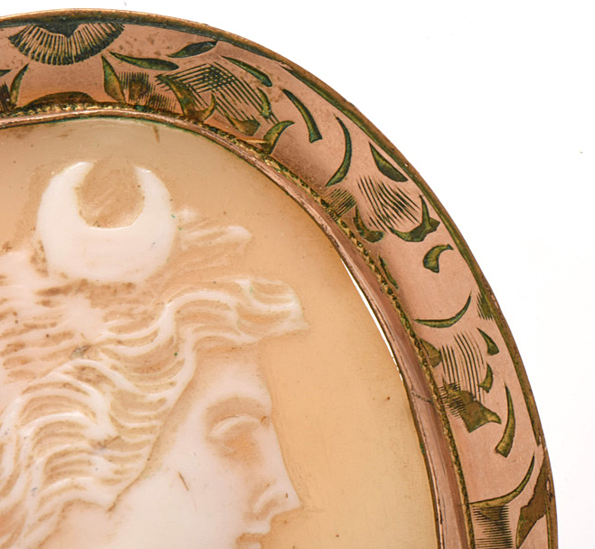 Early 20th Century Gold-Filled Goddess Diana Carved Helmet Shell Cameo