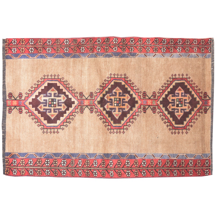 Hand-Knotted Persian Qashqai Wool Accent Rug