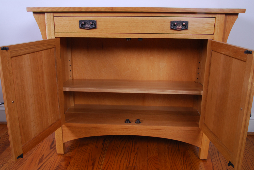 Stickley Butterfly Front EBTH