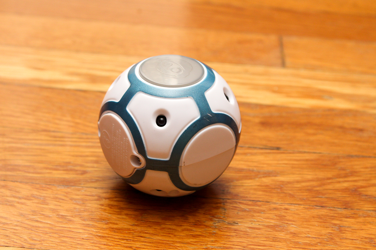 BB-8 Star Wars App-Enabled Droid and Wowee Chip Robot Dog