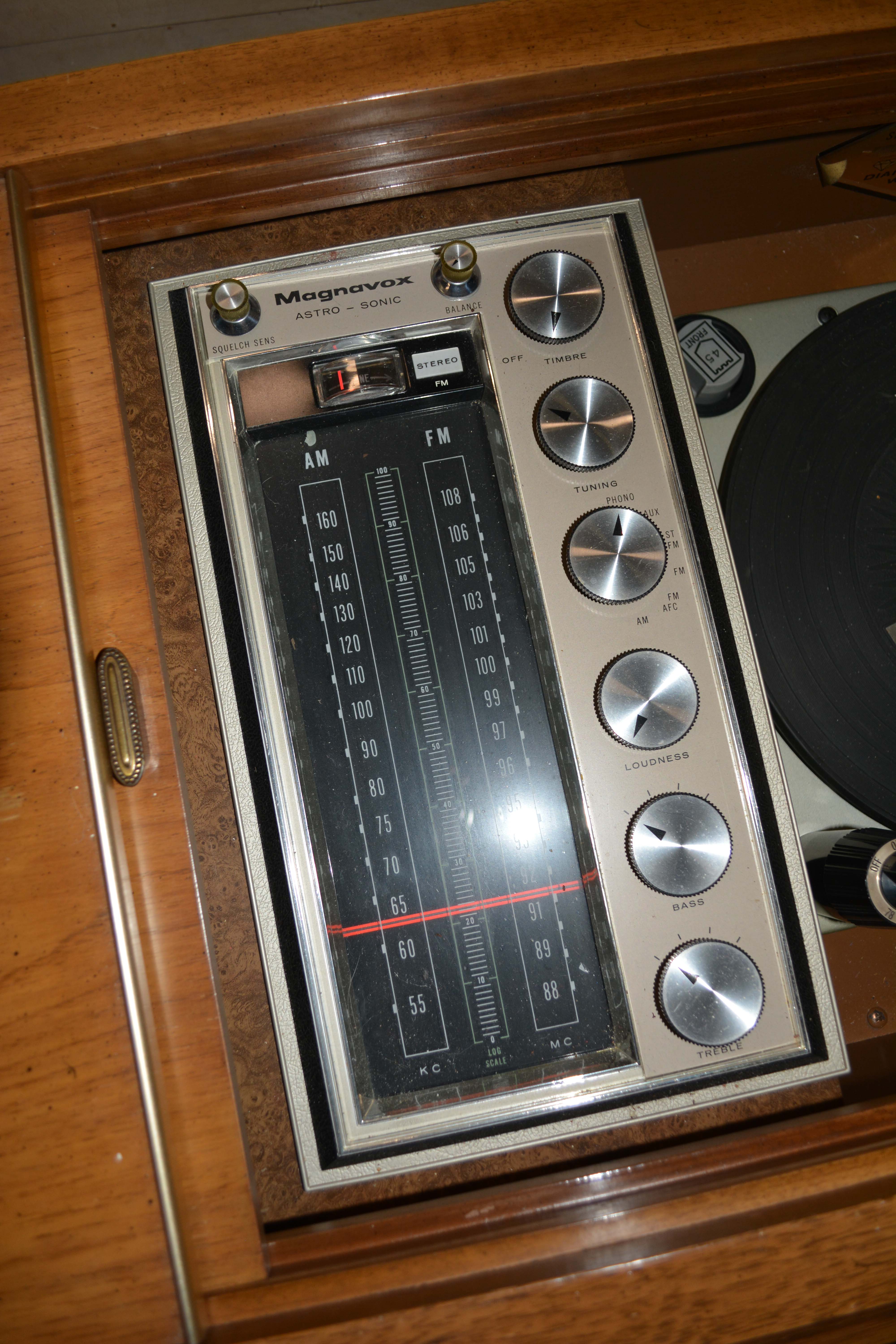 Vintage Mid-Century Magnavox Stereo Console