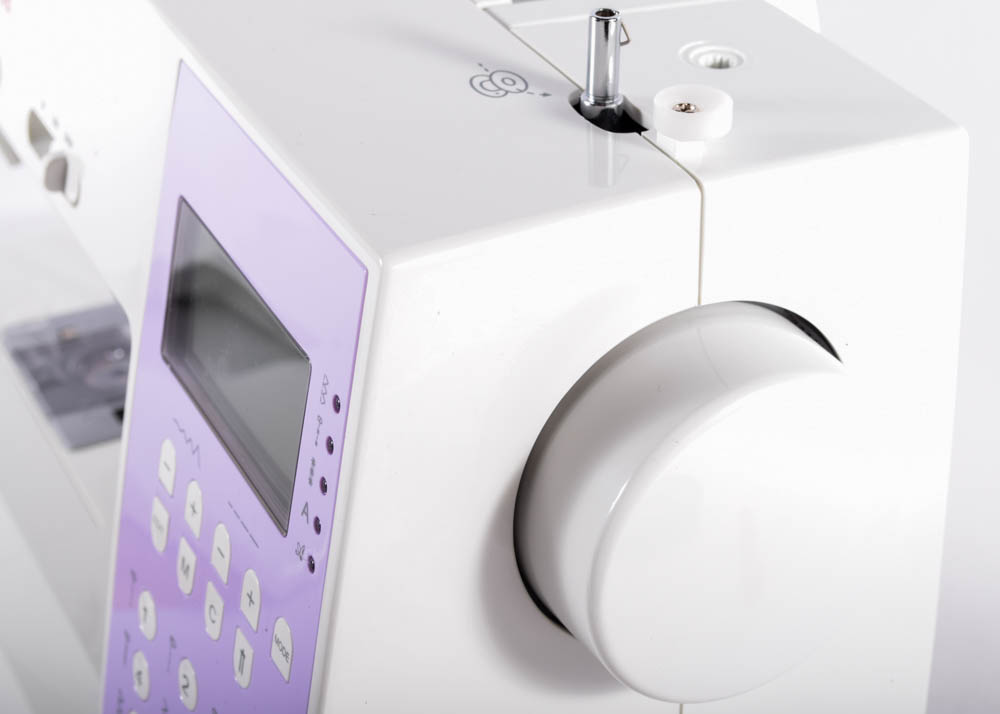 Singer H74 Computerized Sewing Machine