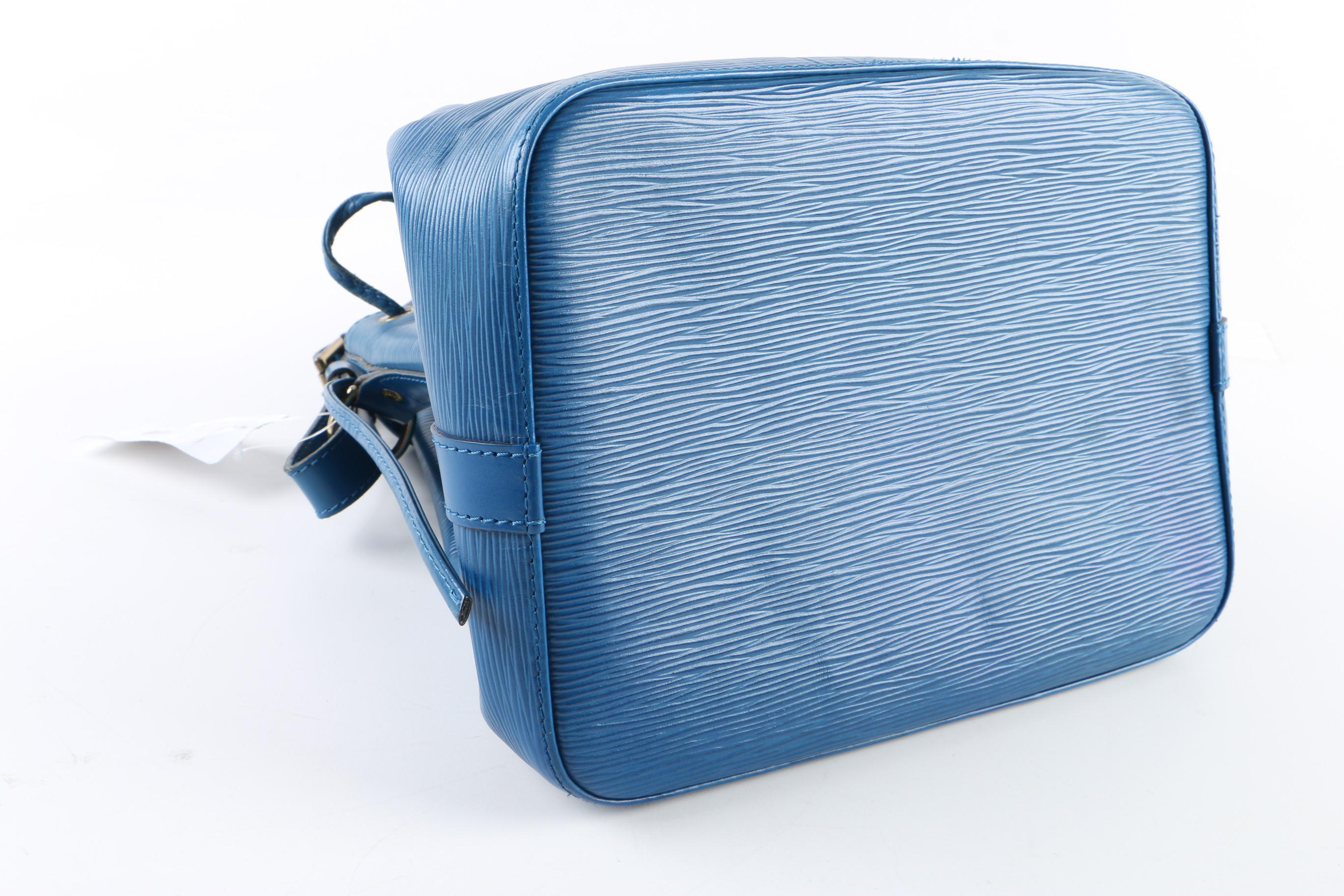 Louis Vuitton of Paris Epi Leather Petit Noe Bucket Bag in Toledo Blue