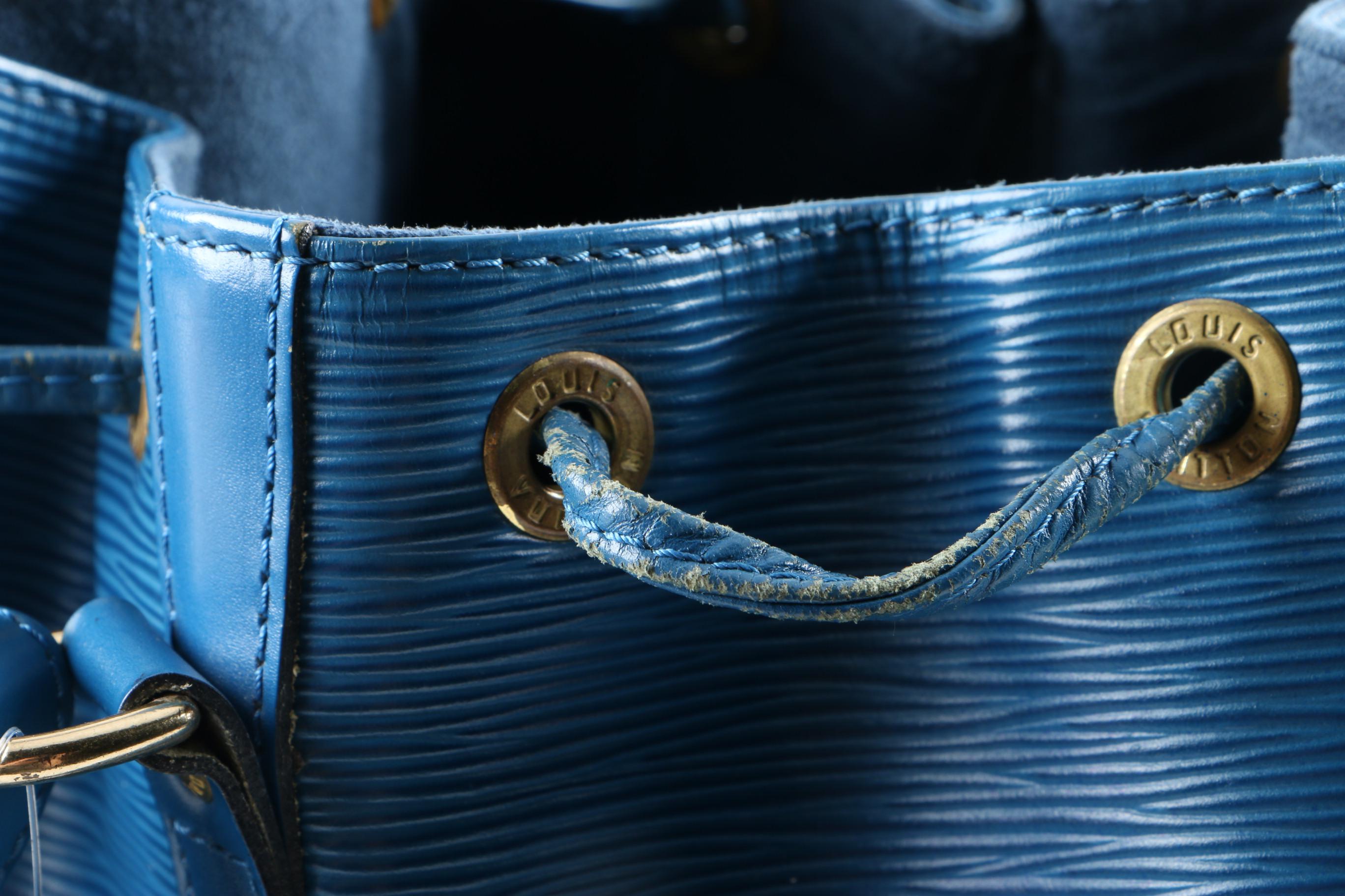 Louis Vuitton of Paris Epi Leather Petit Noe Bucket Bag in Toledo Blue