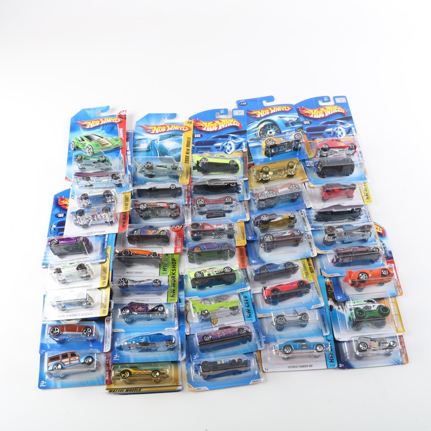 Hot Wheels Die-Cast Car Collection Including "HW Flames" and "HW City"