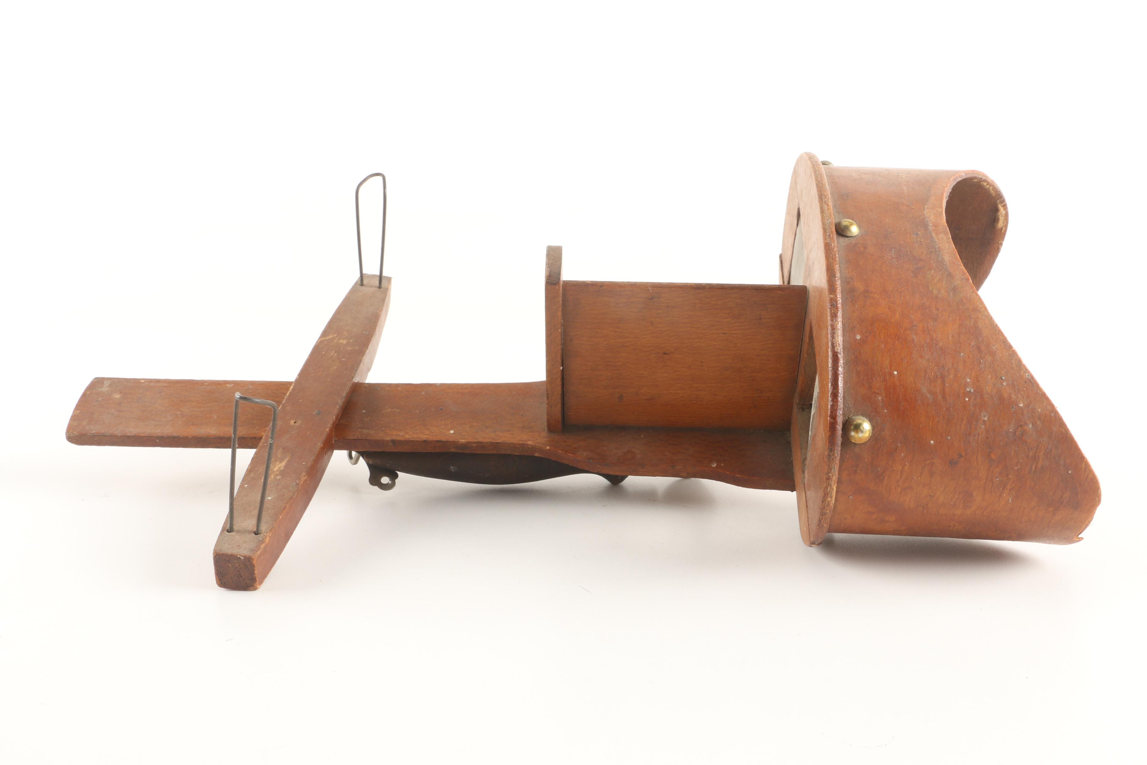 Stereoscope with Stereo Cards