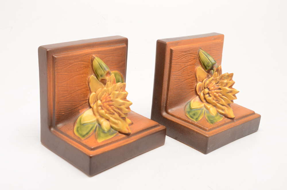 Roseville "Water Lily" Bookends