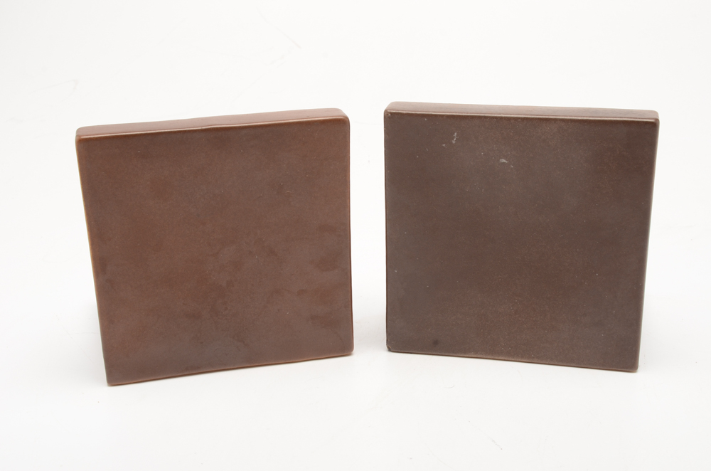 Roseville "Water Lily" Bookends