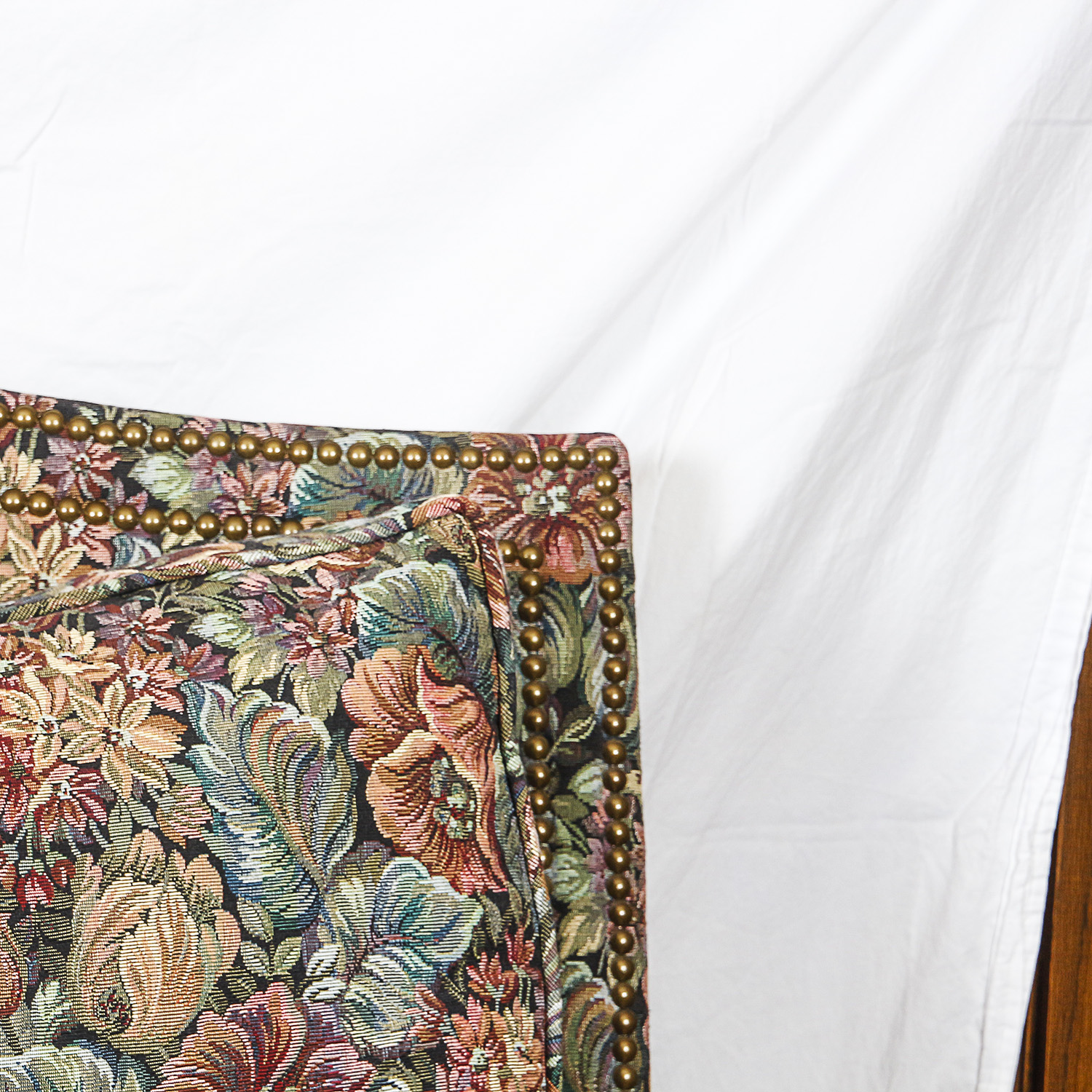 Vintage Floral Upholstered Settee