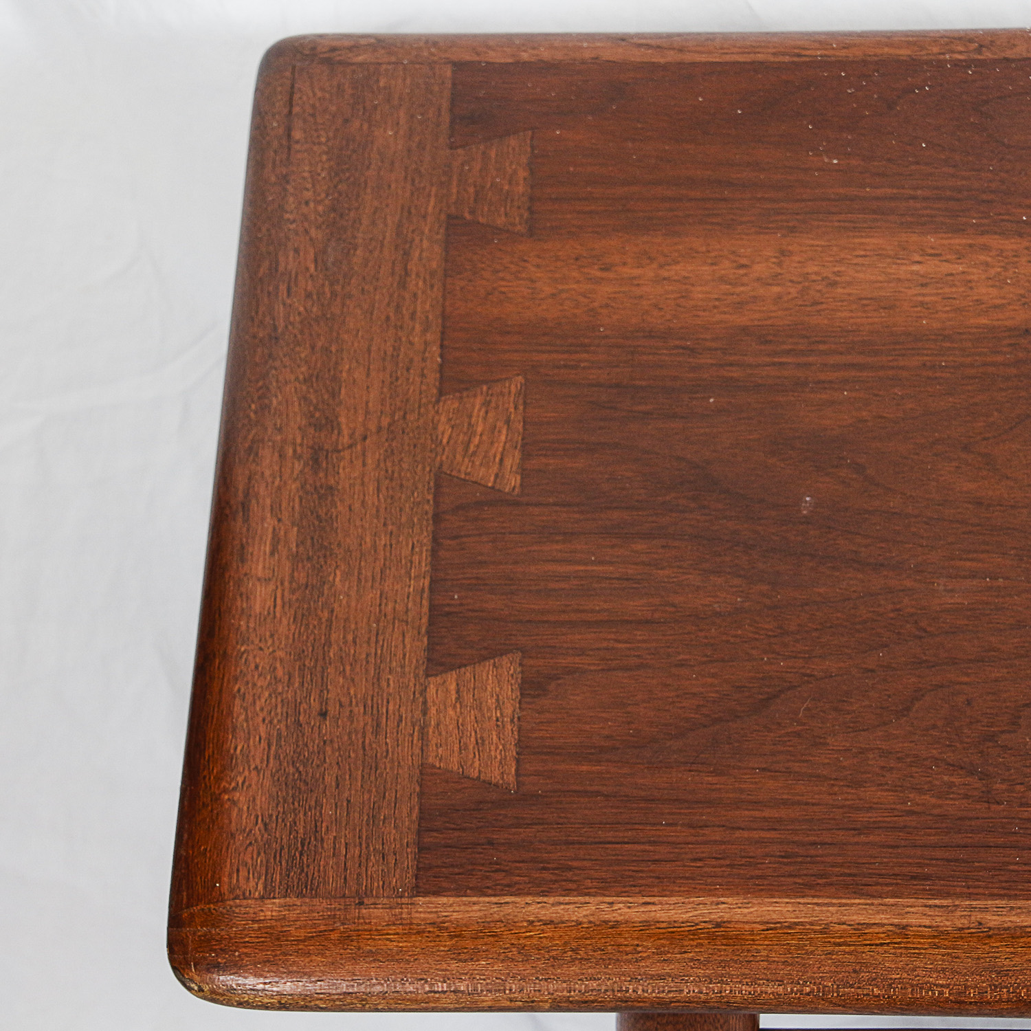 Lane Mid Century Modern Walnut "Acclaim" Coffee Table