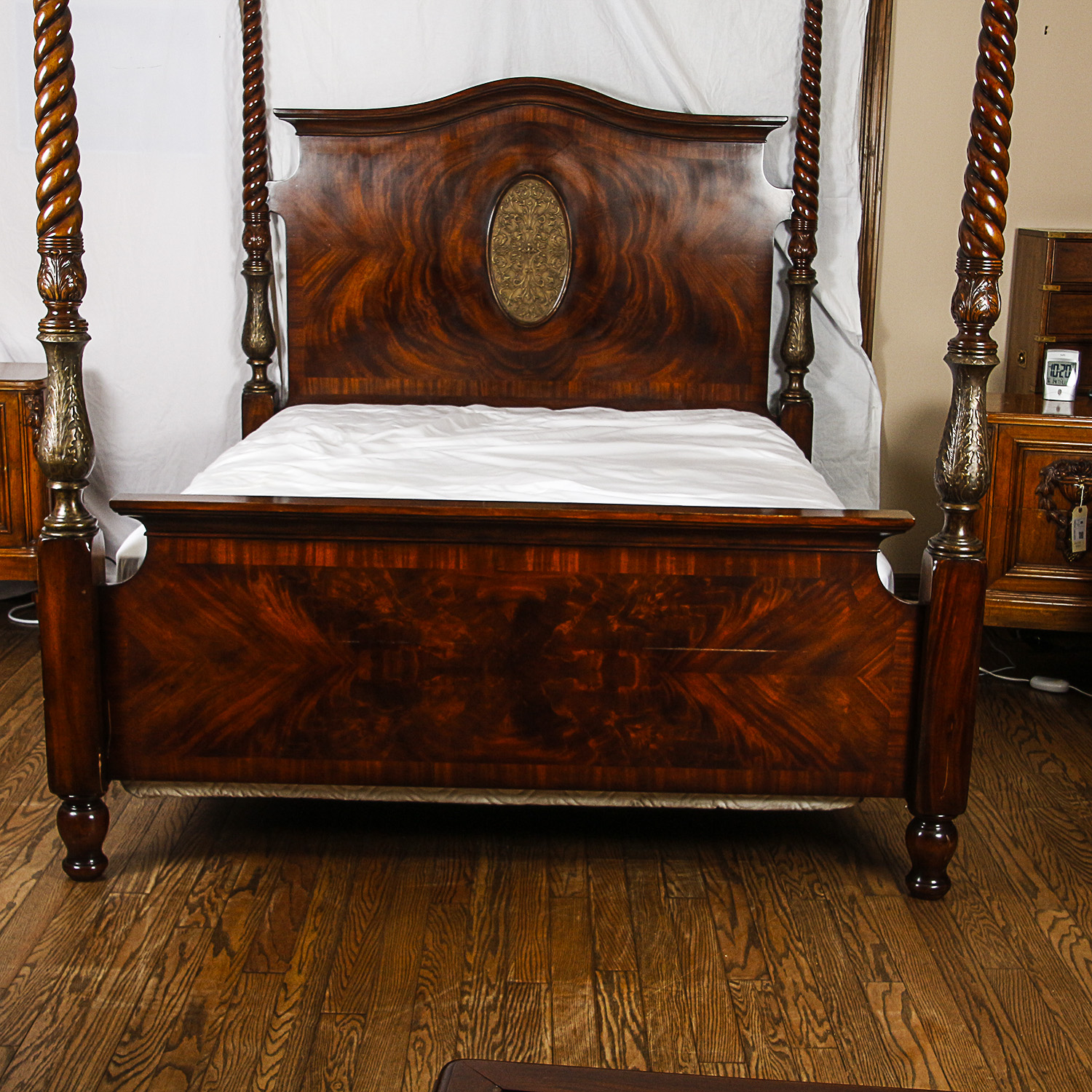 Vintage Italian Style Mahogany Queen Size Four Poster Bed Frame
