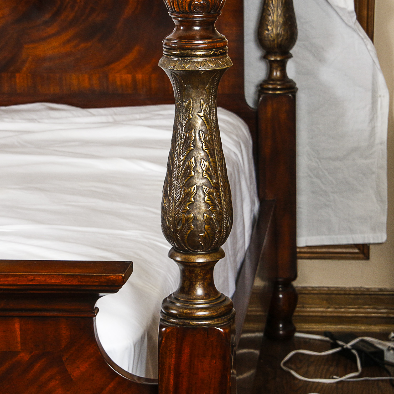 Vintage Italian Style Mahogany Queen Size Four Poster Bed Frame