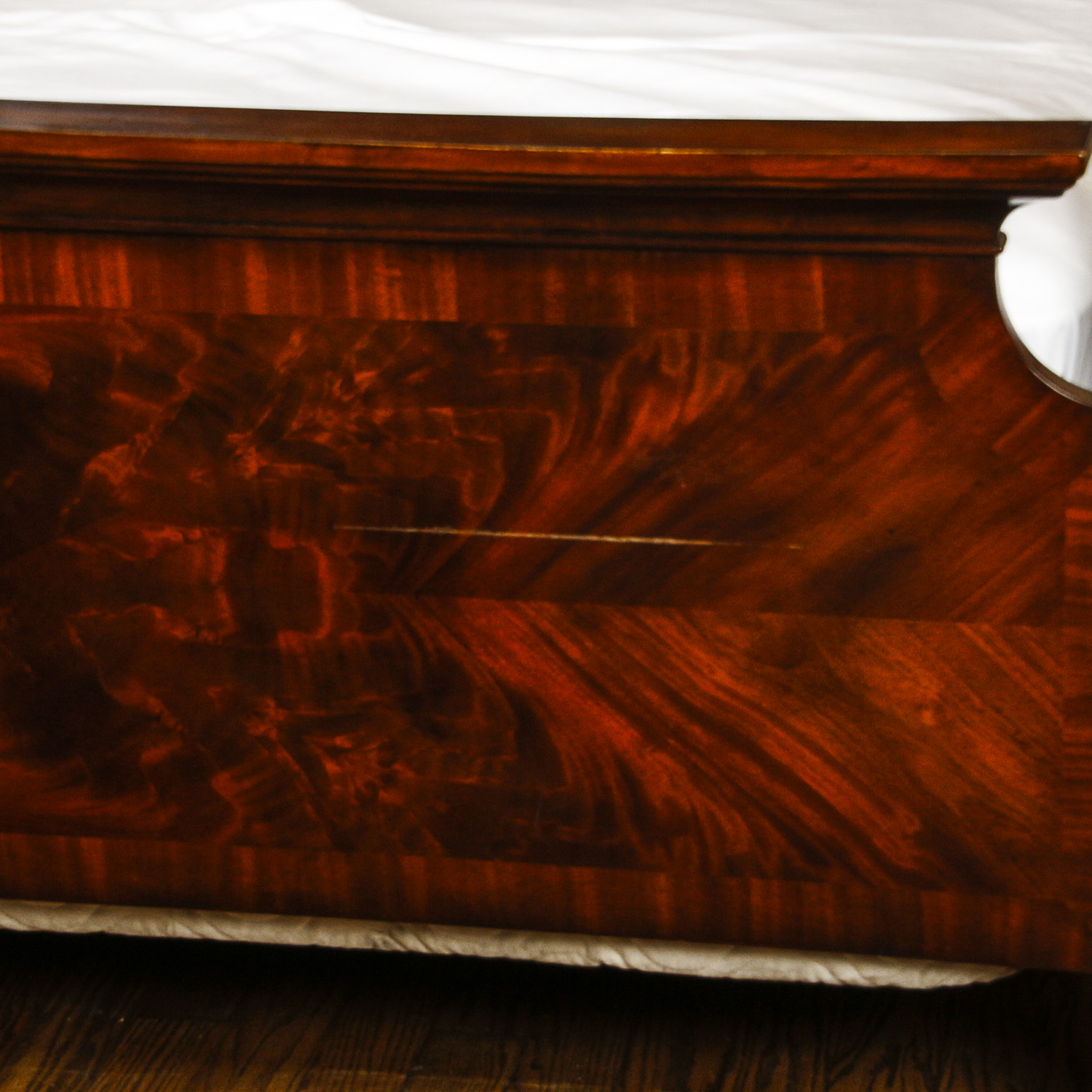 Vintage Italian Style Mahogany Queen Size Four Poster Bed Frame