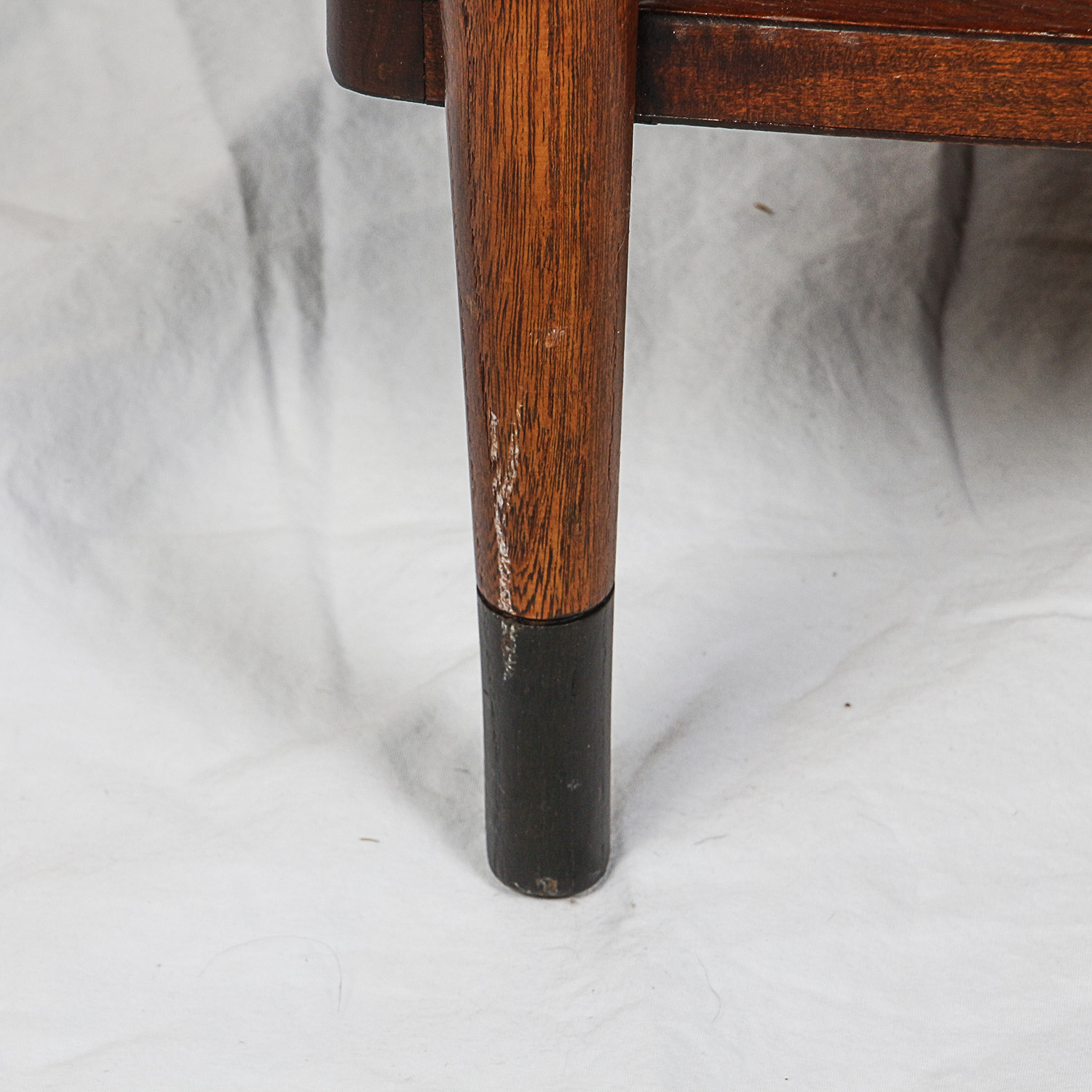 Lane Mid Century Modern Walnut "Acclaim" Side Table