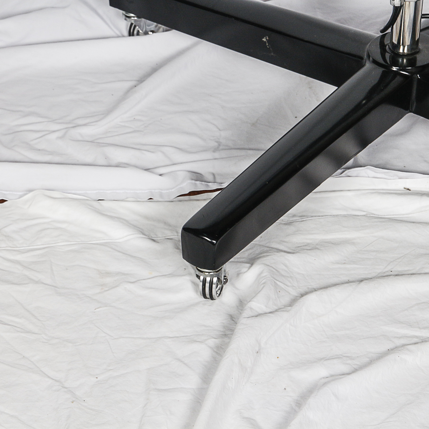 Weighted Dental Lamp With Castors