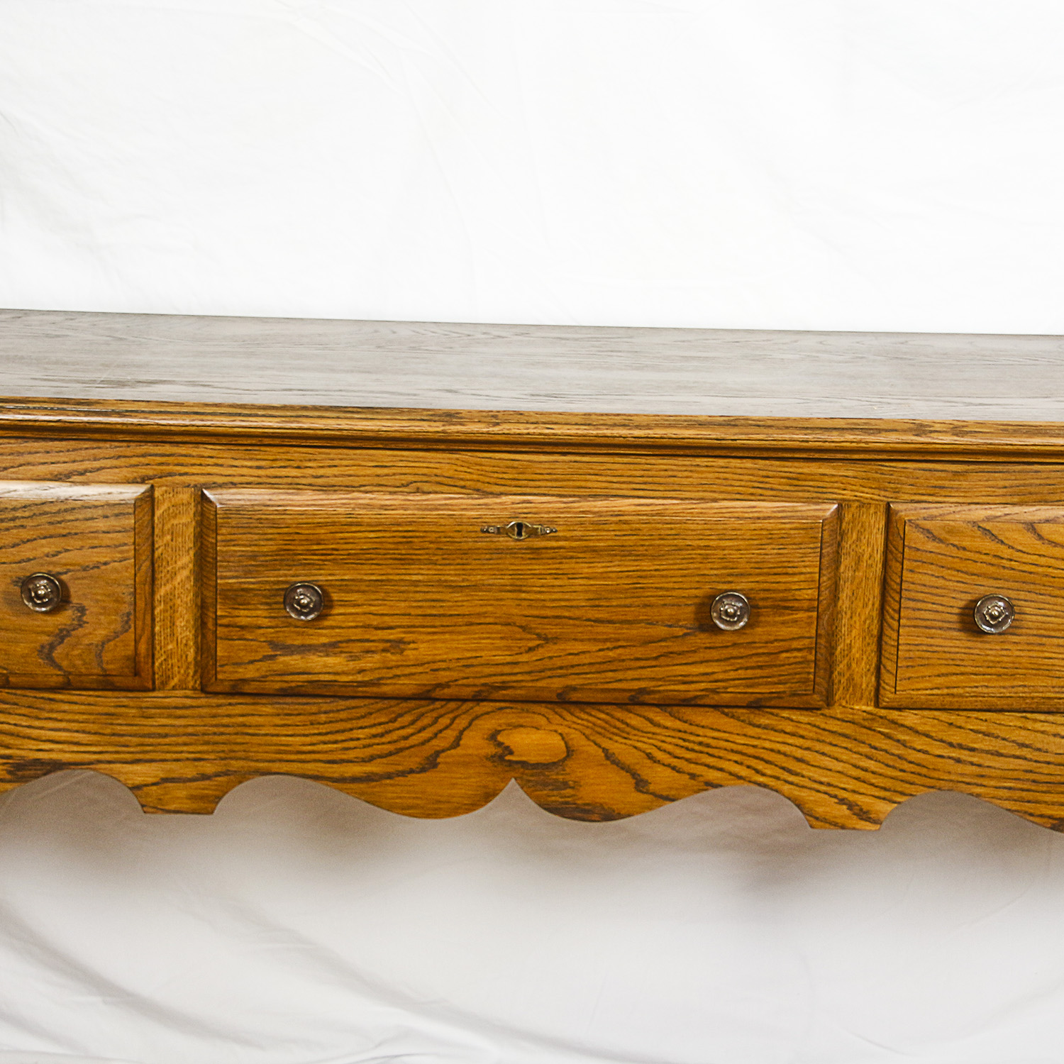 Queen Anne Style Custom Made Oak Console Table by Edsons Kerrcrafters Inc.