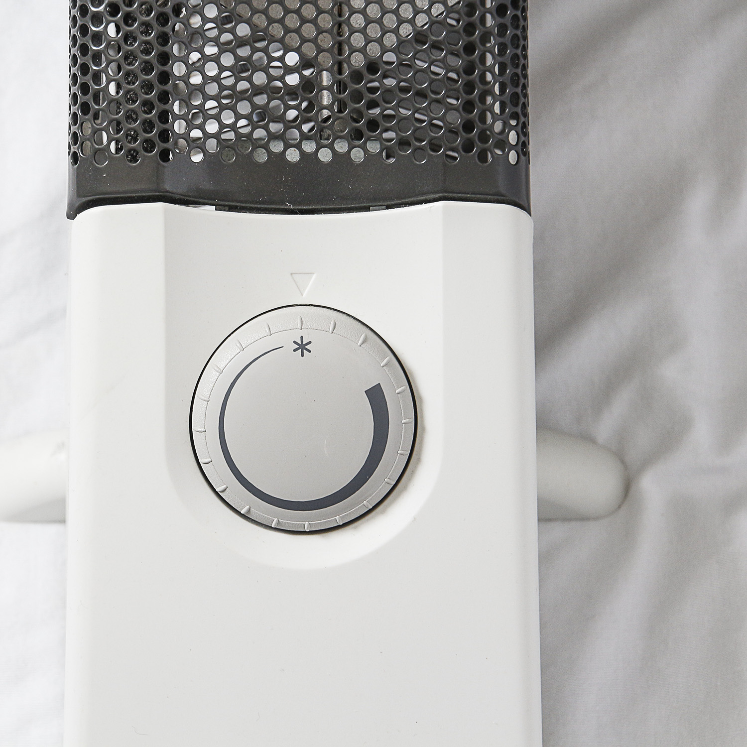 DeLonghi SafeHeat and Lasko Space Heaters and Oreck Air Purifier