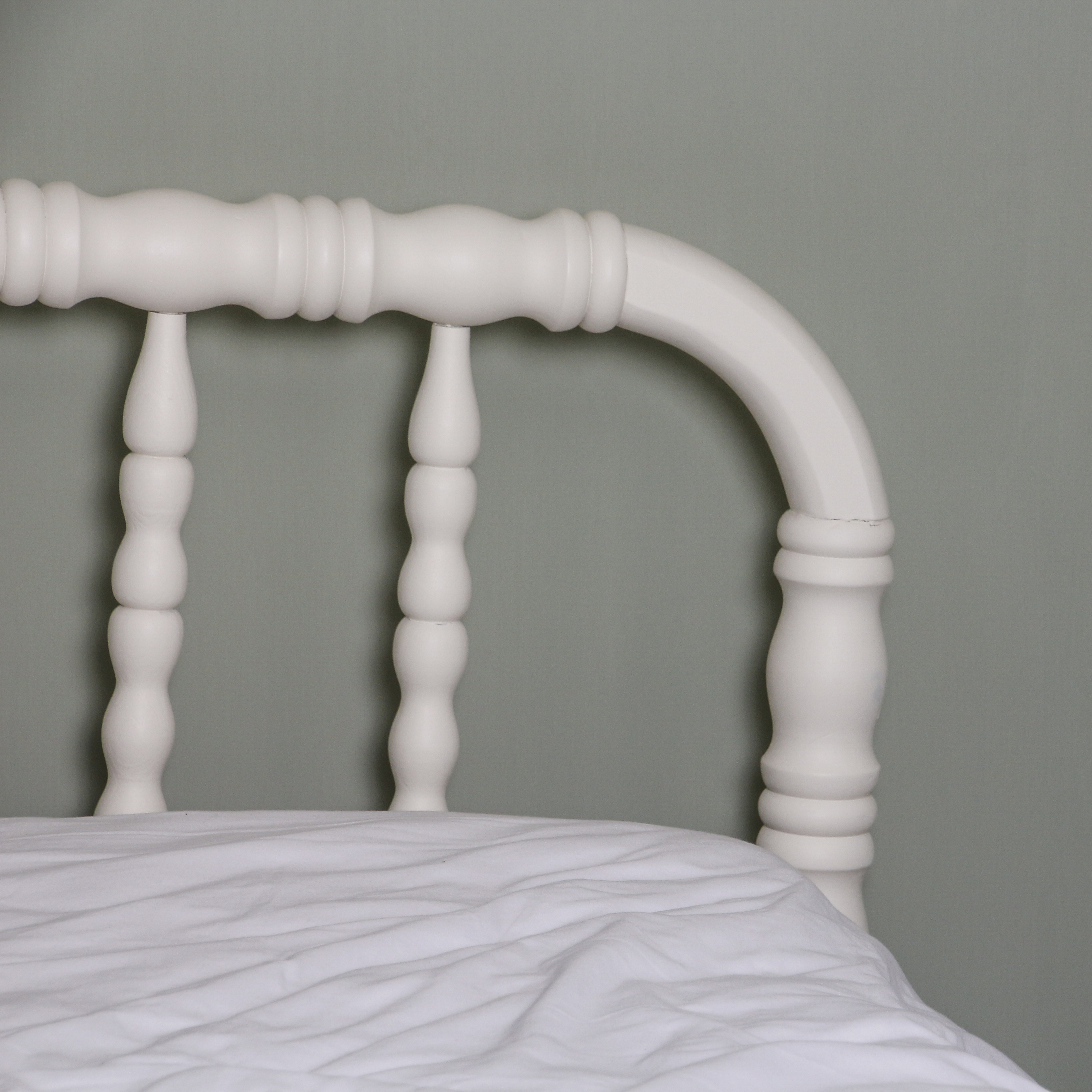 White Painted Jenny Lind Full Size Bed Frame