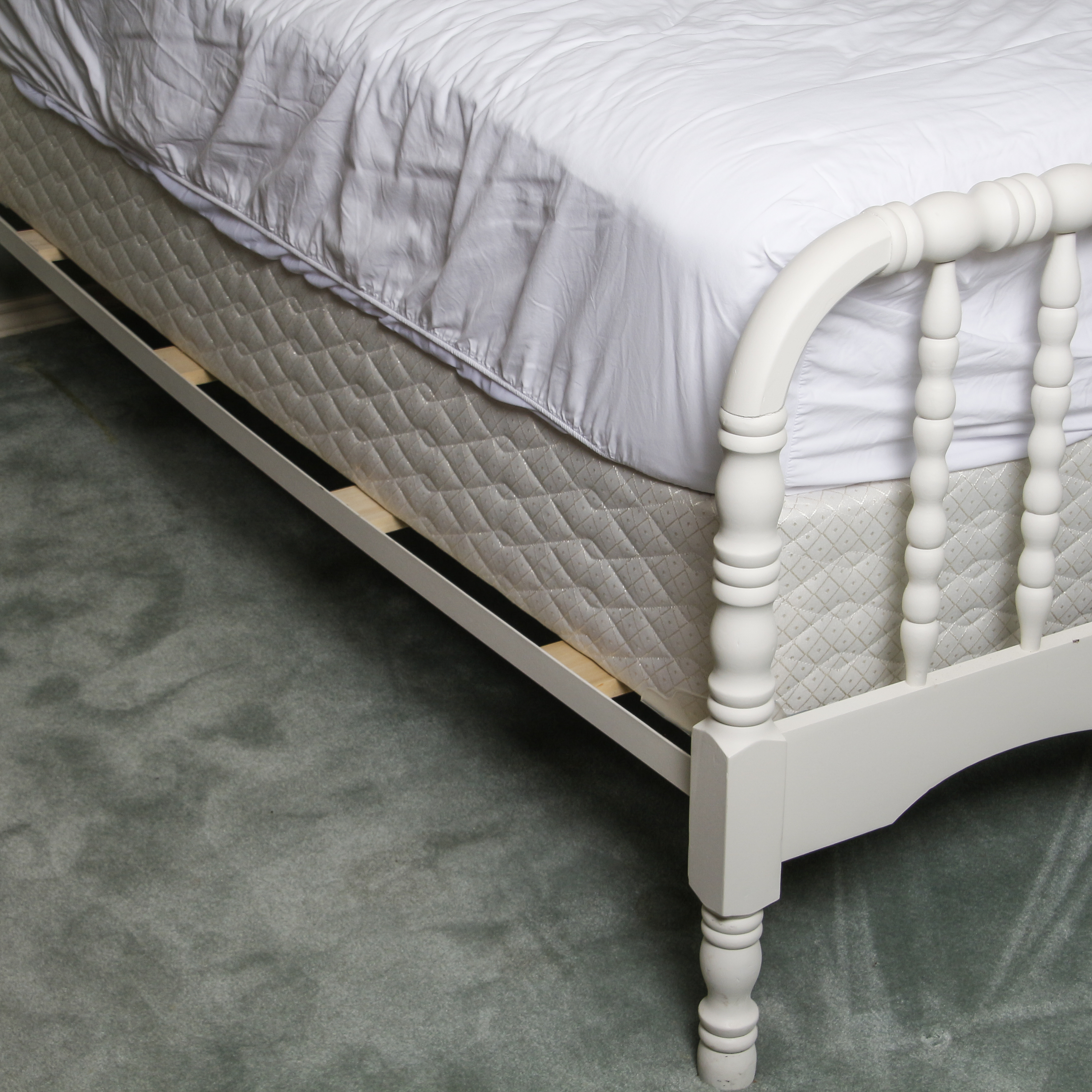 White Painted Jenny Lind Full Size Bed Frame