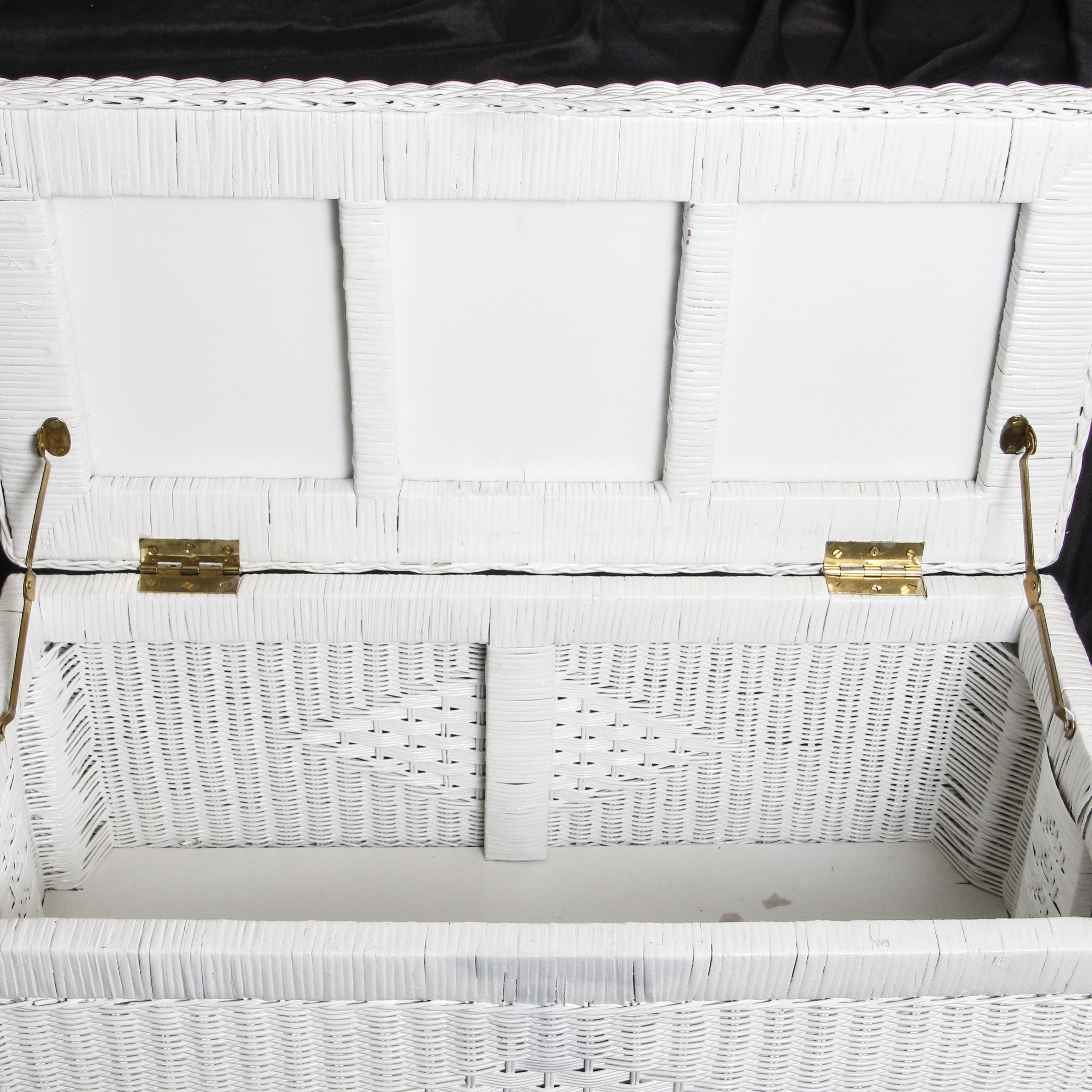 White Painted Wicker Weave Trunk