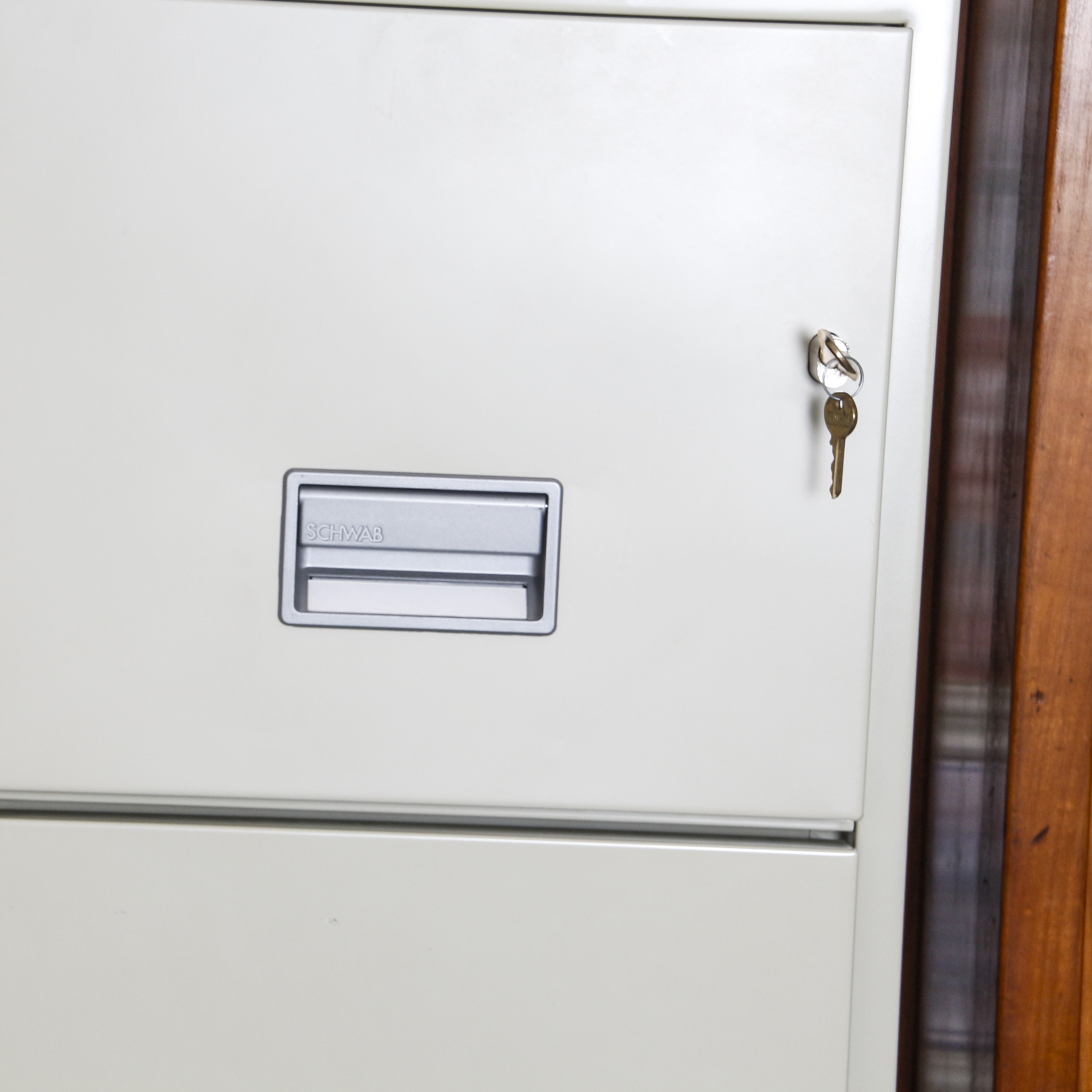 Schwabb 5000 Metal Four Drawer File Cabinet