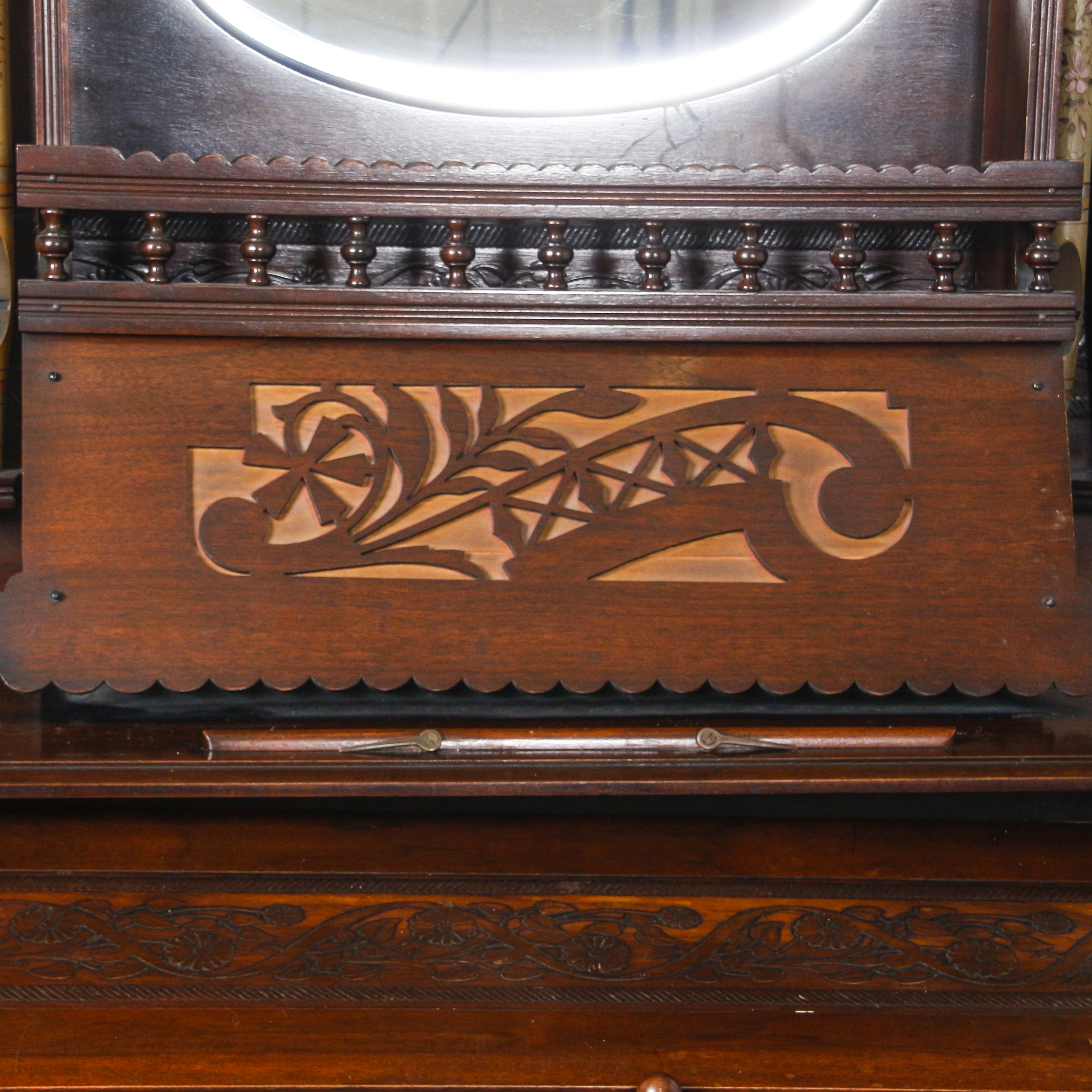 Antique Bell Organ & Piano Co. Pedal Organ