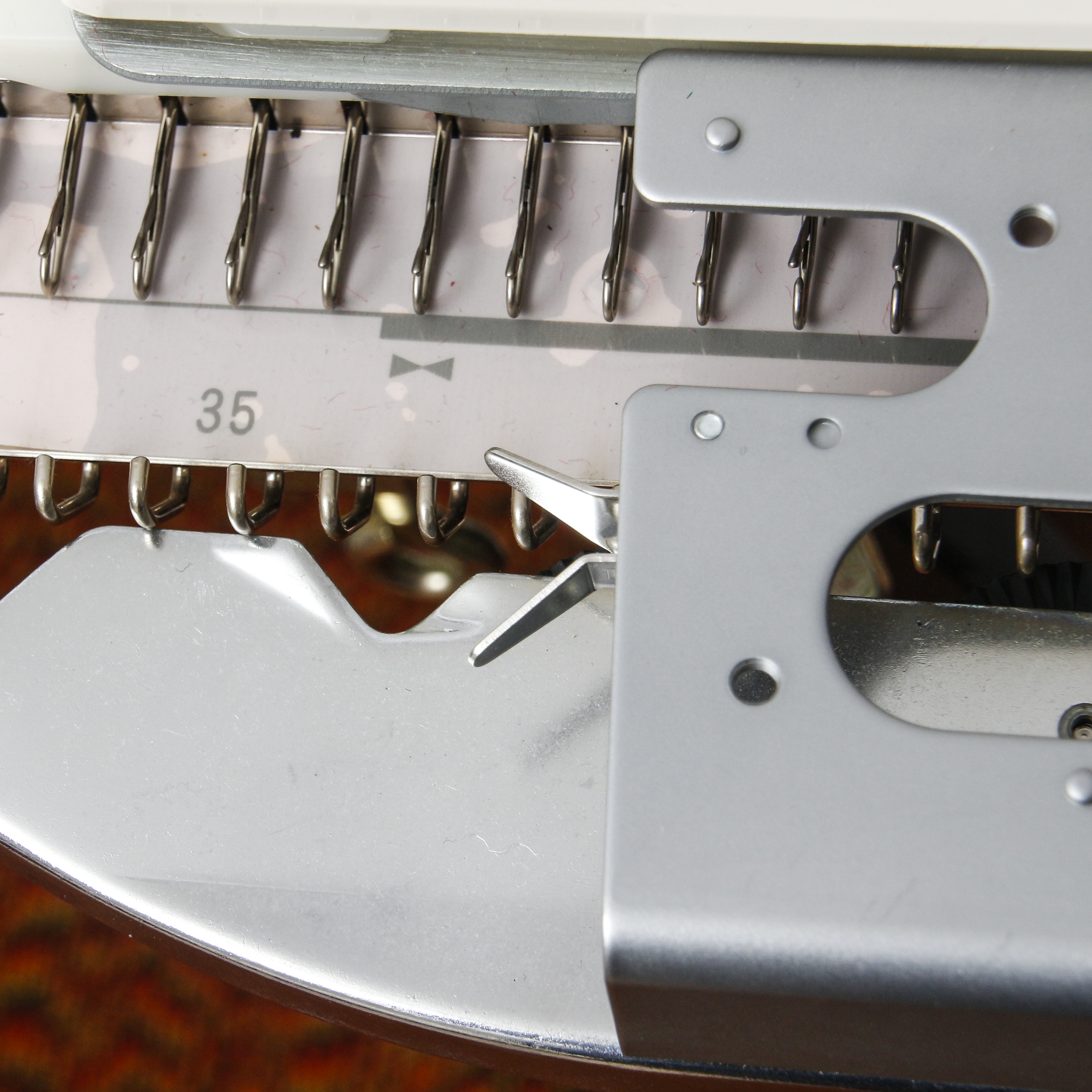 Brother KH-260 Knitting Machine