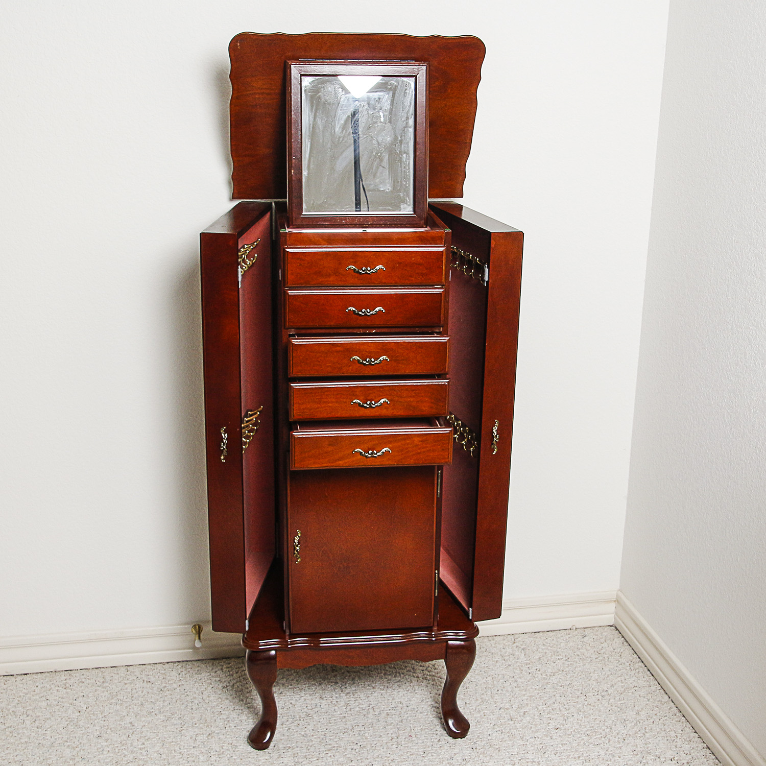 Queen Anne Style Jewelry Chest
