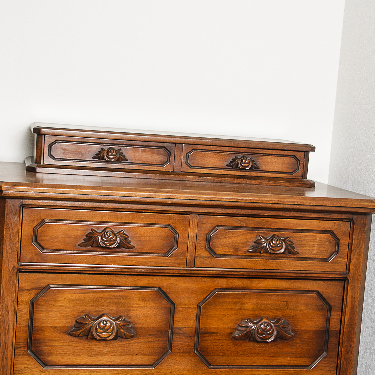 Vintage Victorian Style Chest of Drawers