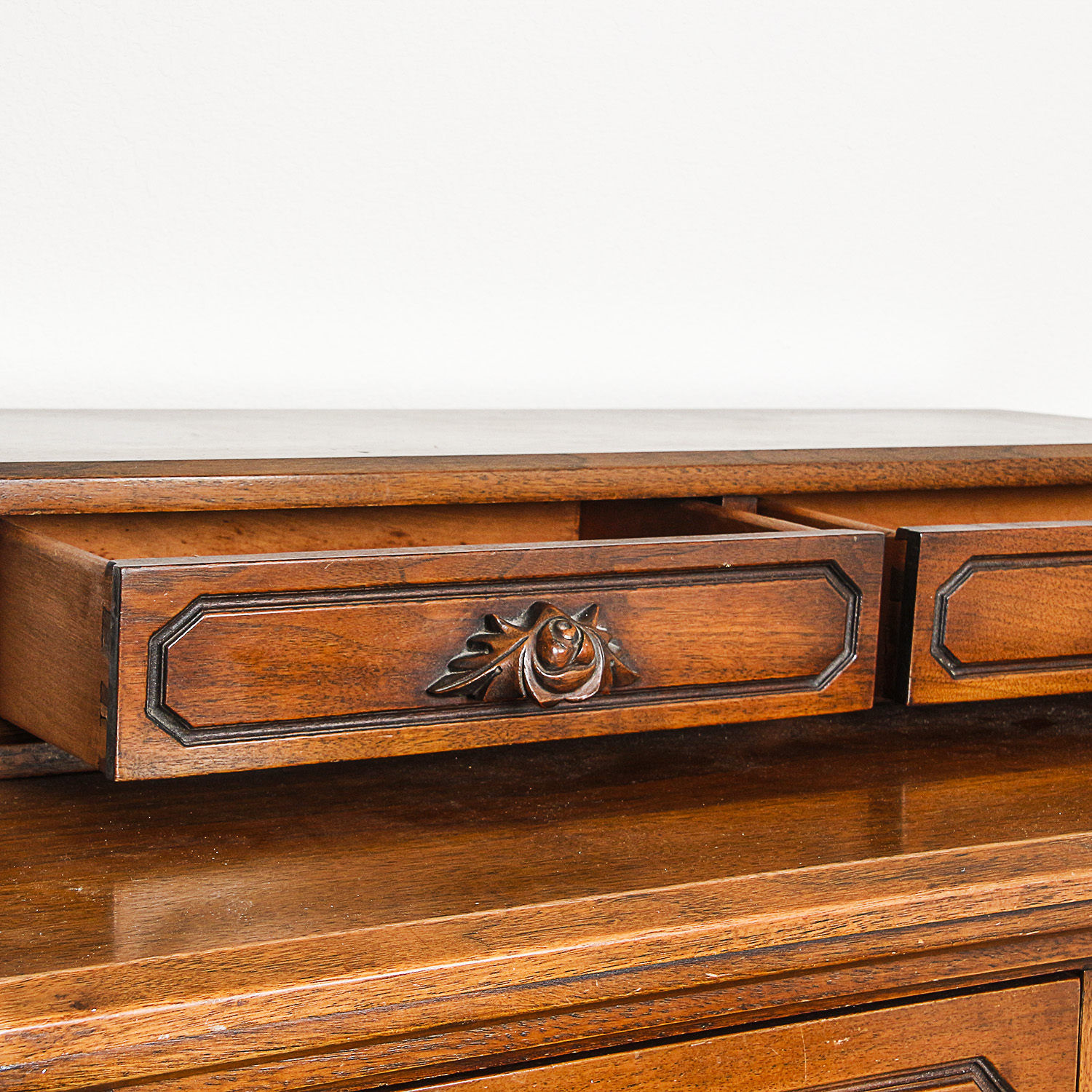 Vintage Victorian Style Chest of Drawers