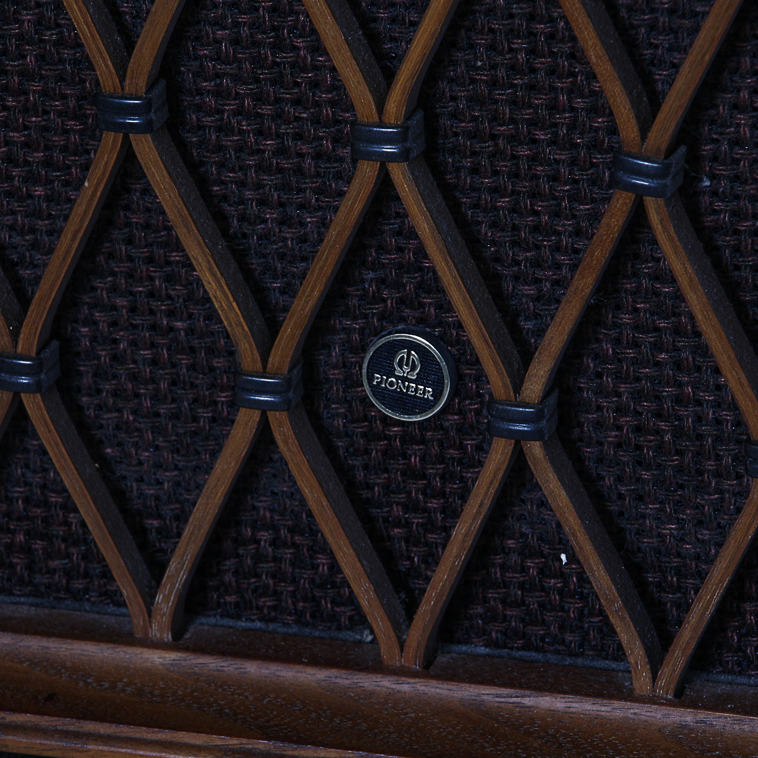 Vintage Pioneer CS-55 Bookshelf Type Compact Loudspeaker System with Manual