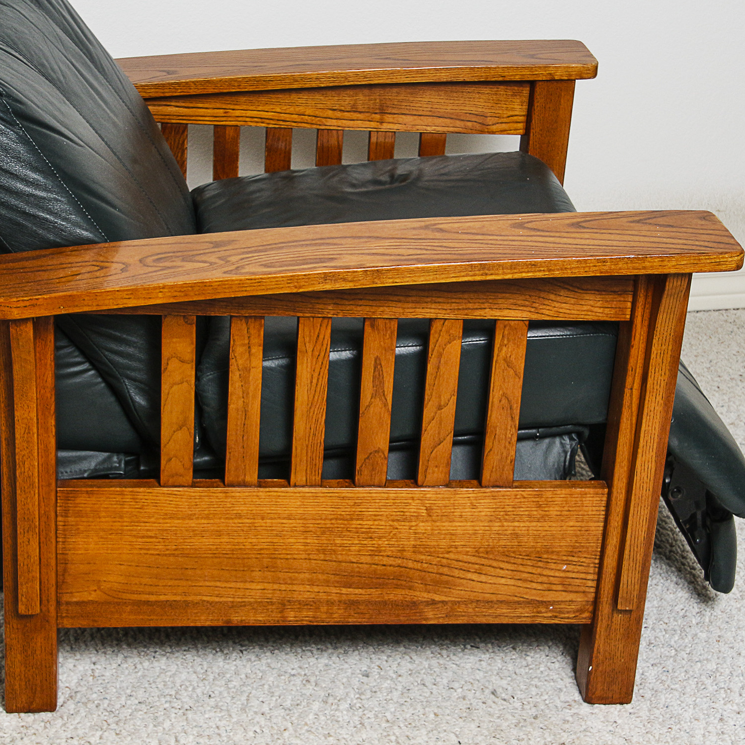 Arts and Crafts Style Oak Recliner by Lane