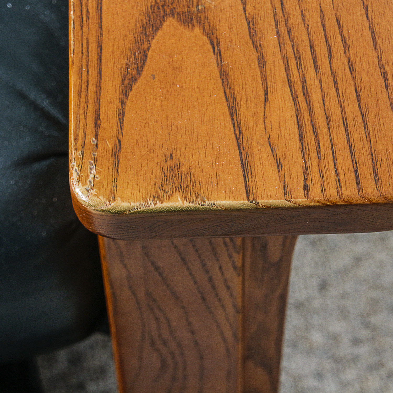 Arts and Crafts Style Oak Recliner by Lane