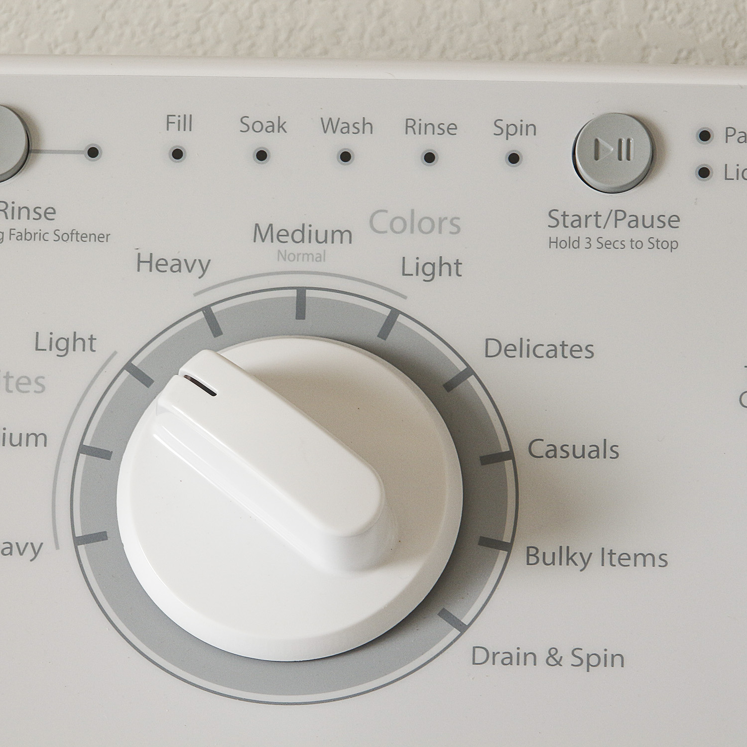 General Electric Hotpoint Washer in White Including Owner's Manual