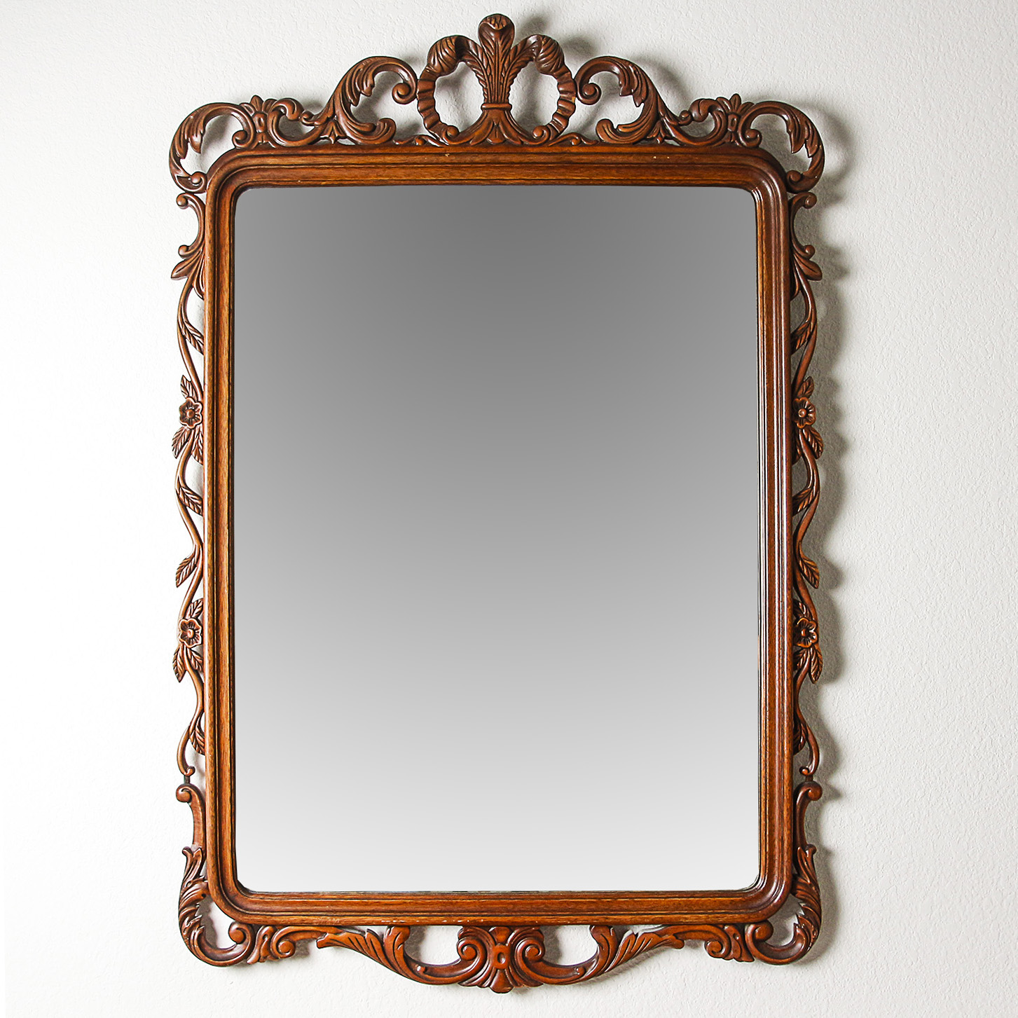 Contemporary George III Style Carved Wood Frame Mirror