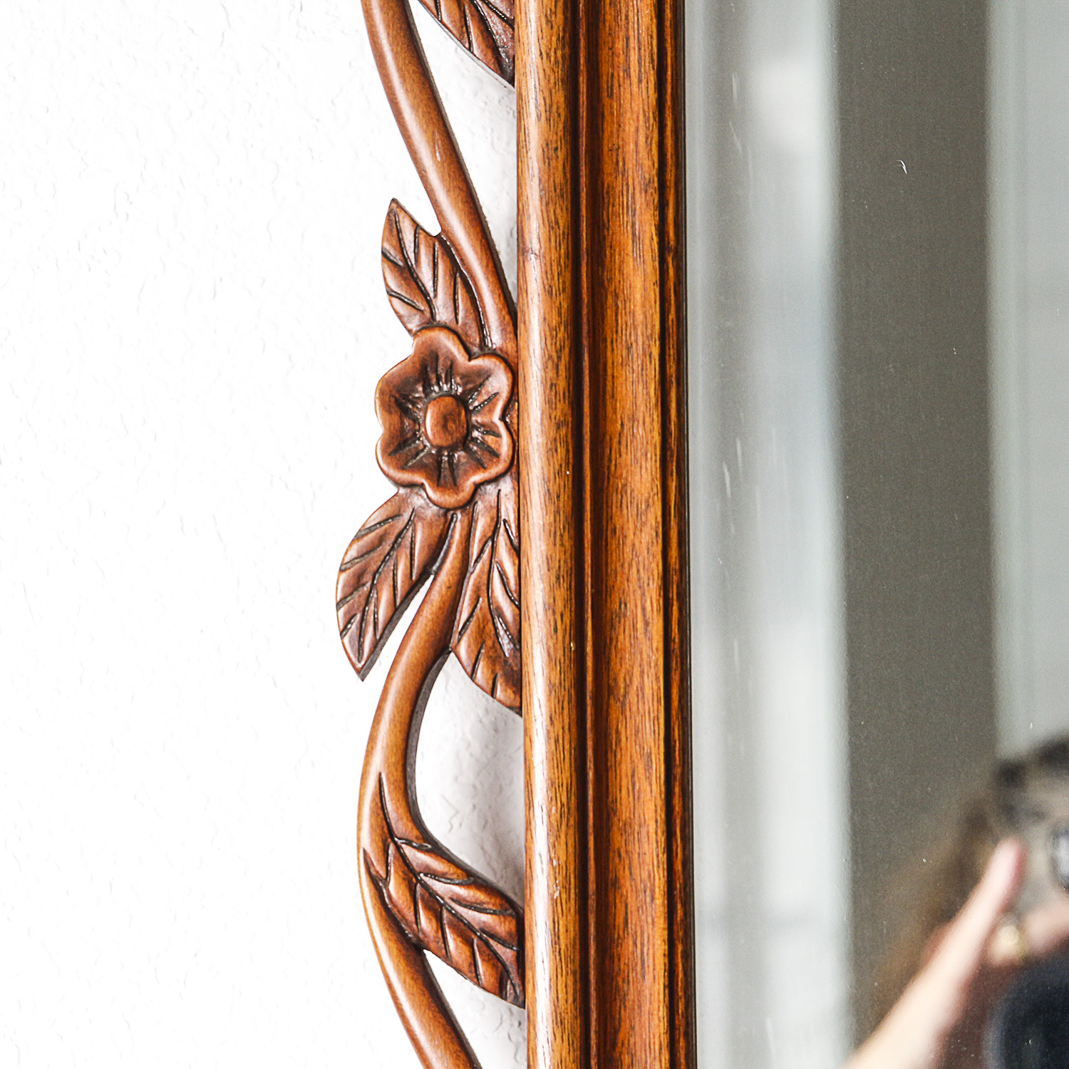 Contemporary George III Style Carved Wood Frame Mirror