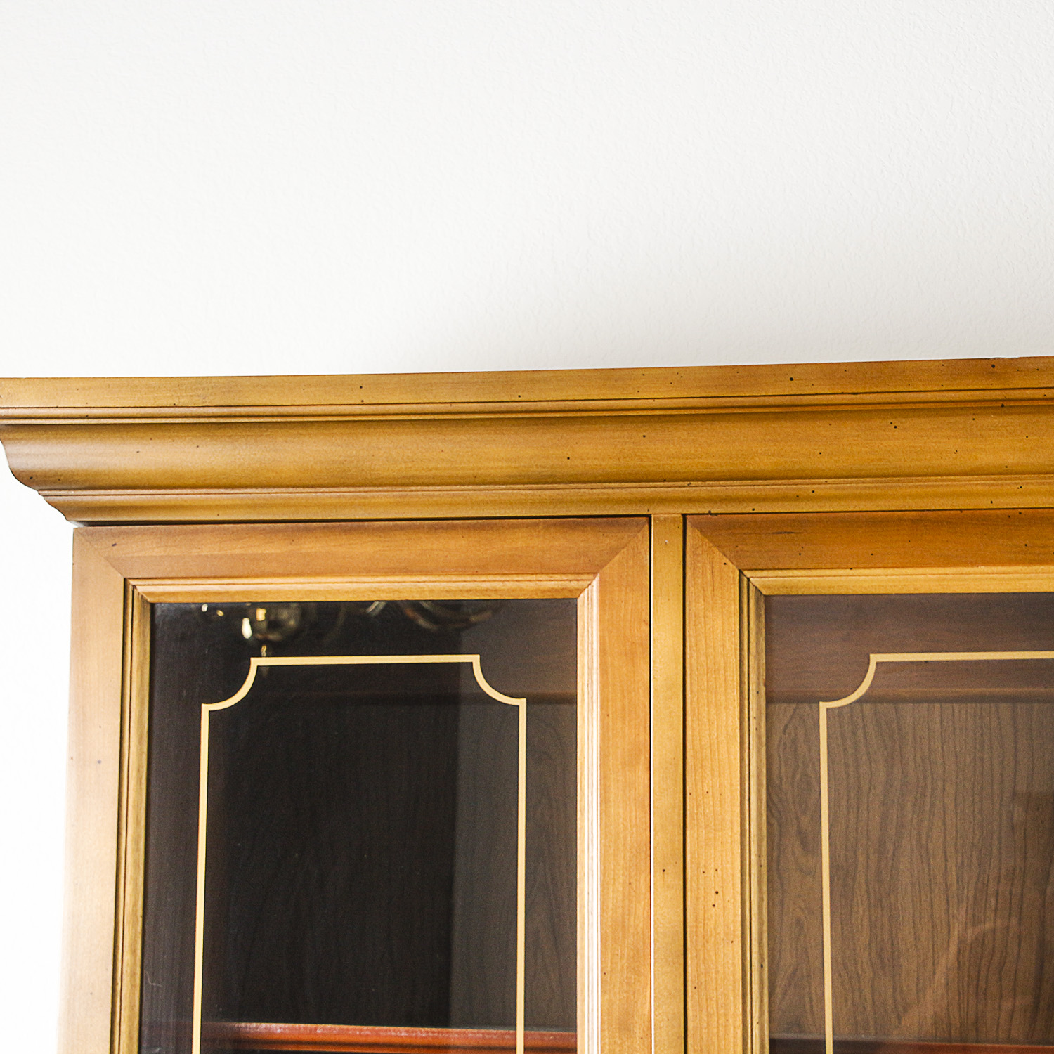 Vintage Mid-Century China Cabinet