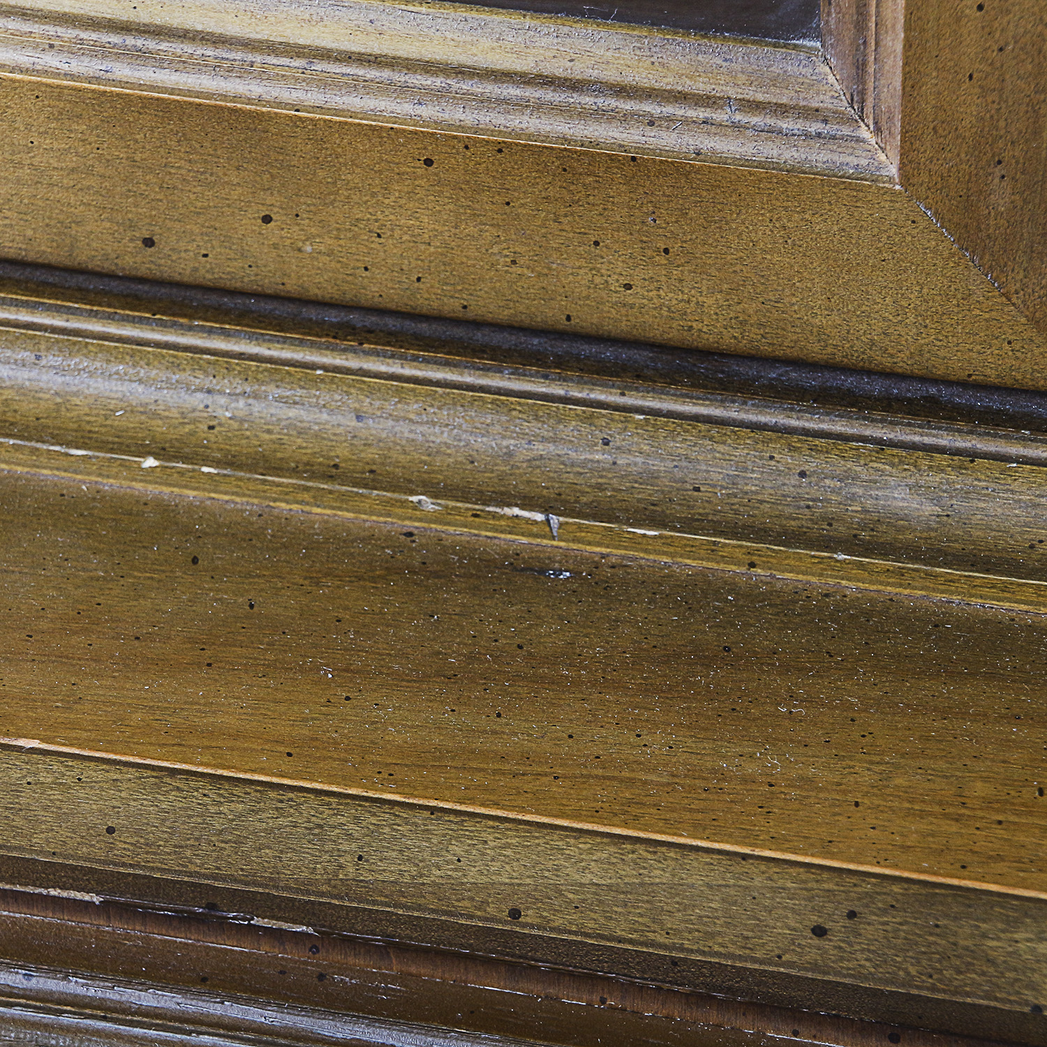 Vintage Mid-Century China Cabinet