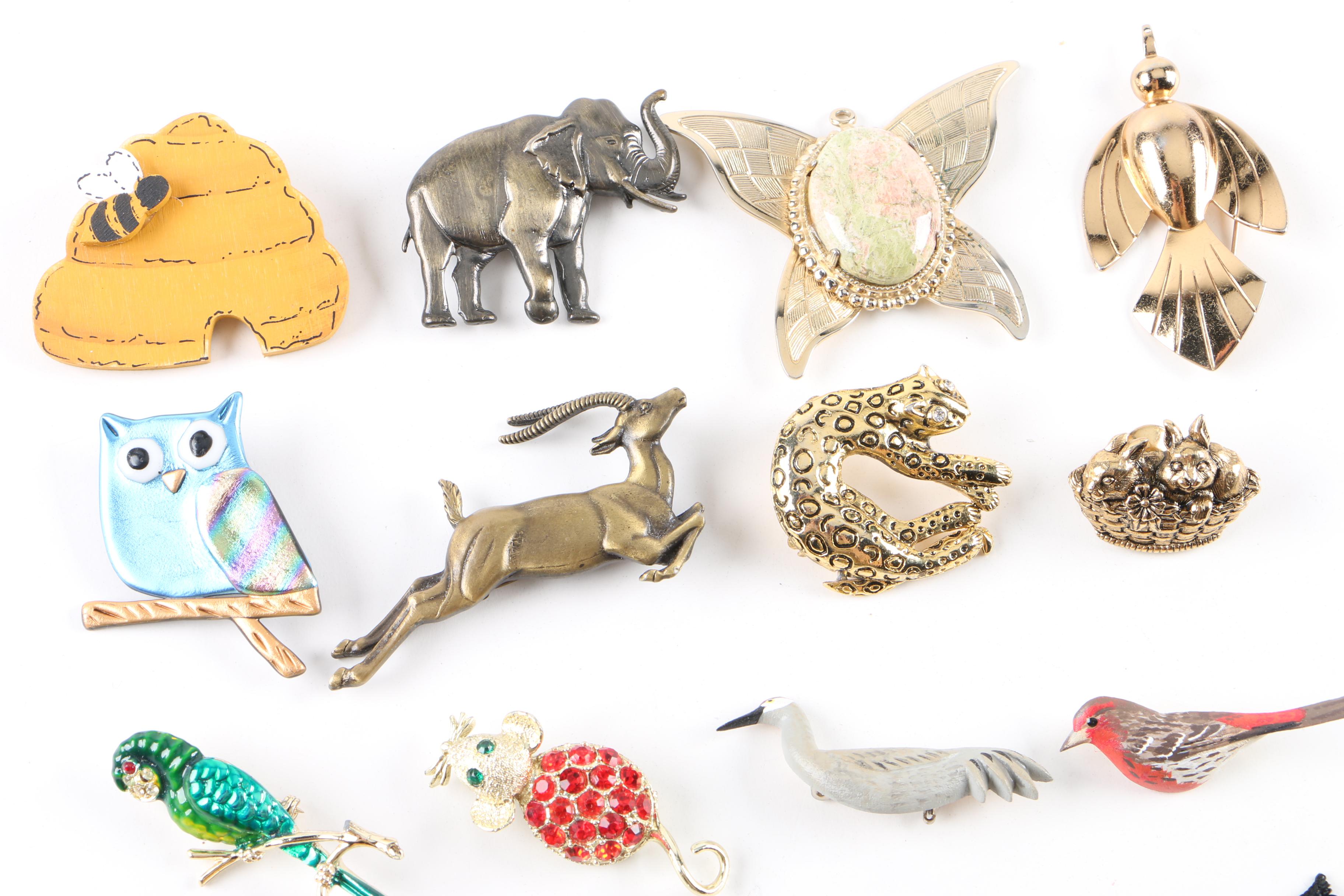 Collection of Animal Theme Costume Enamel and Glass Jewelry Including Coro