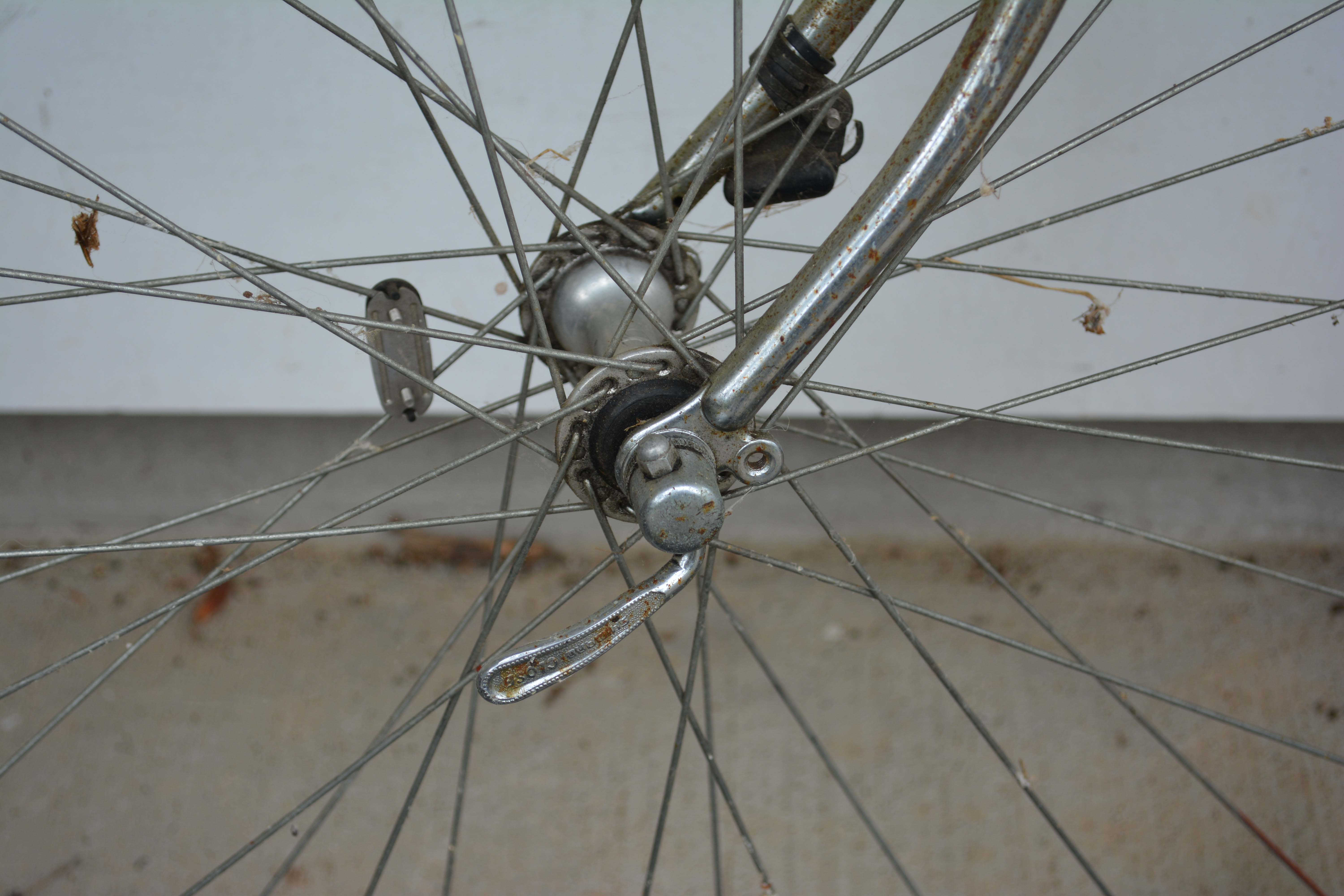 Vintage Lotus Excelle Road Bicycle