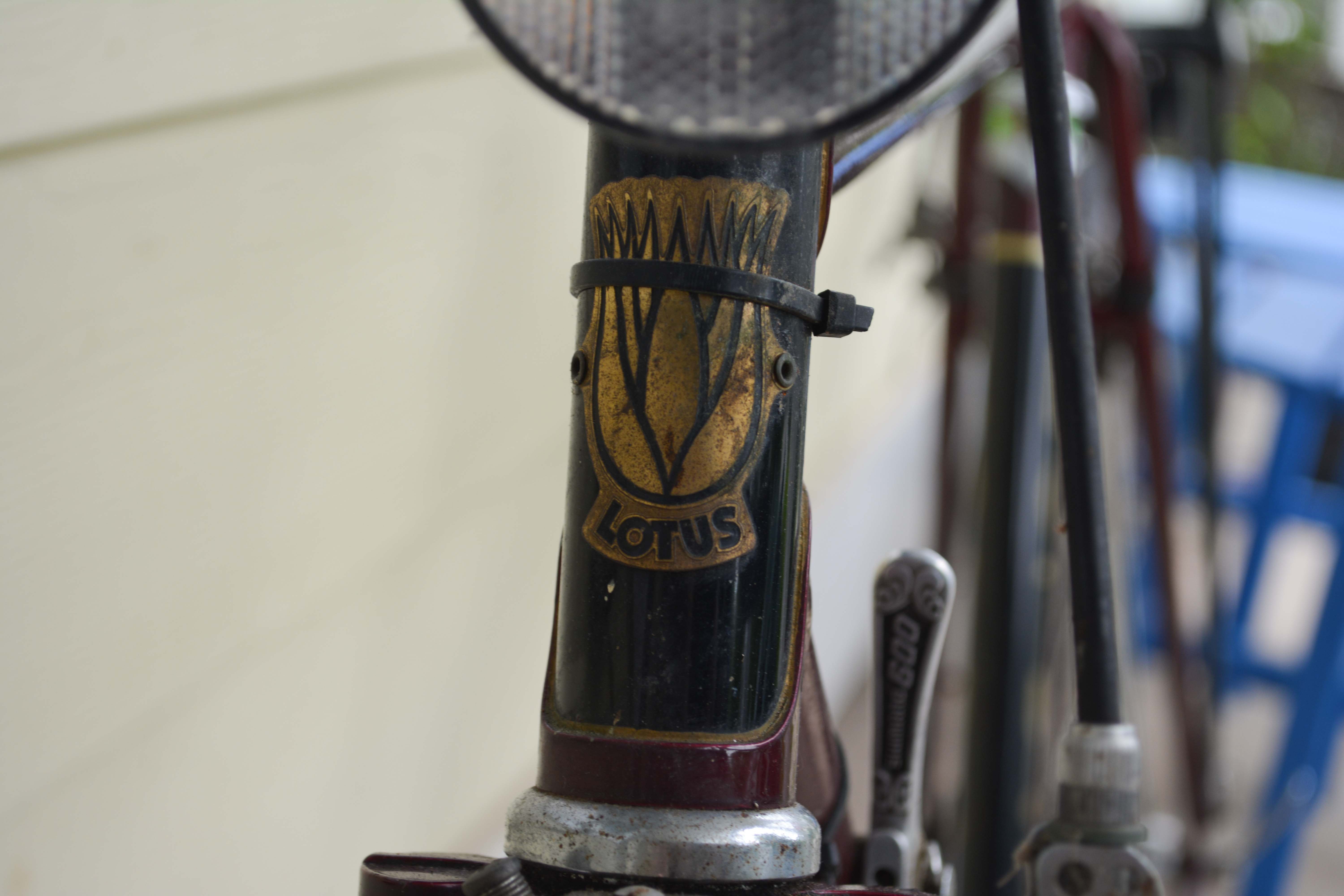 Vintage Lotus Excelle Road Bicycle