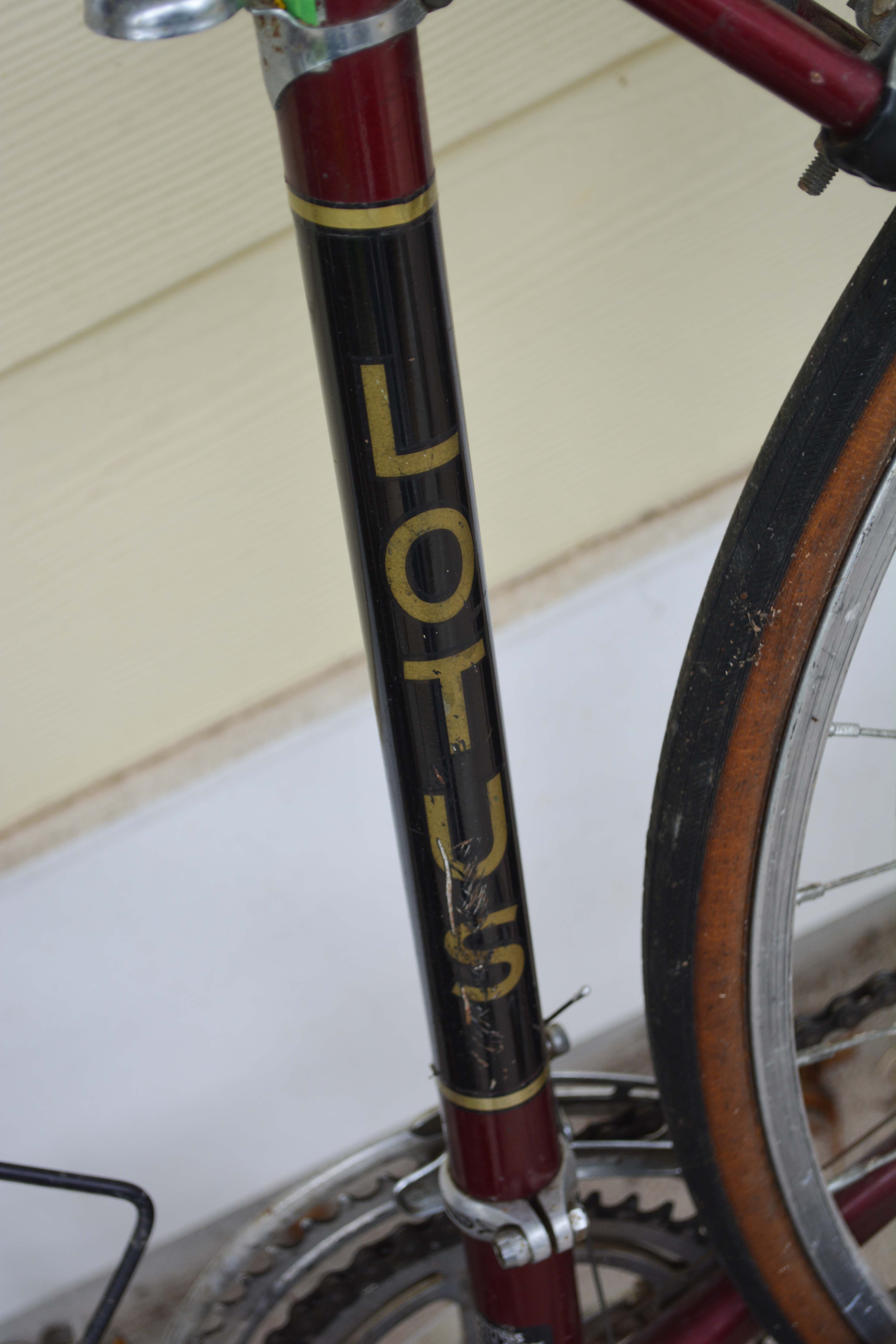Vintage Lotus Excelle Road Bicycle