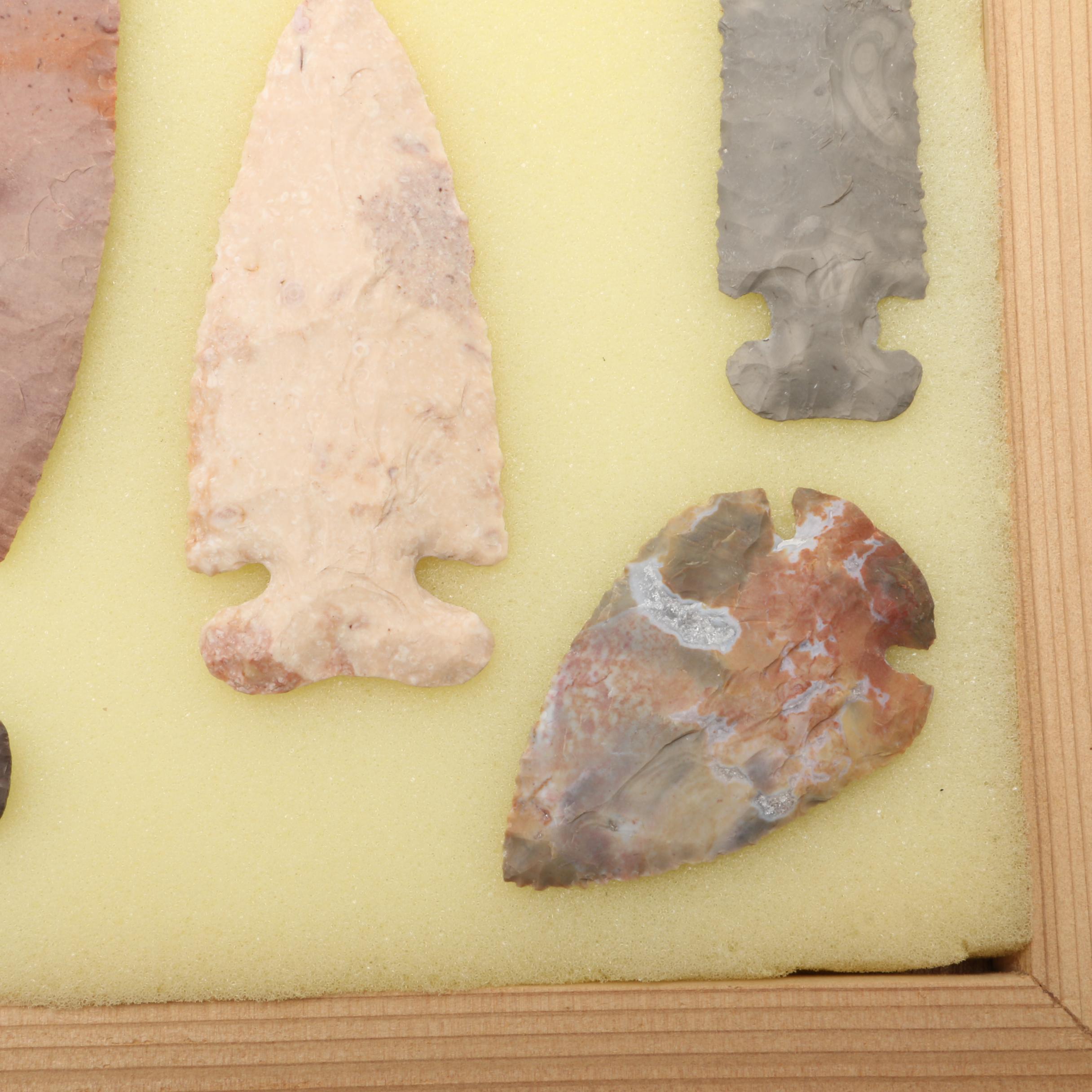 Bifacial Chert Points in Presentation Case