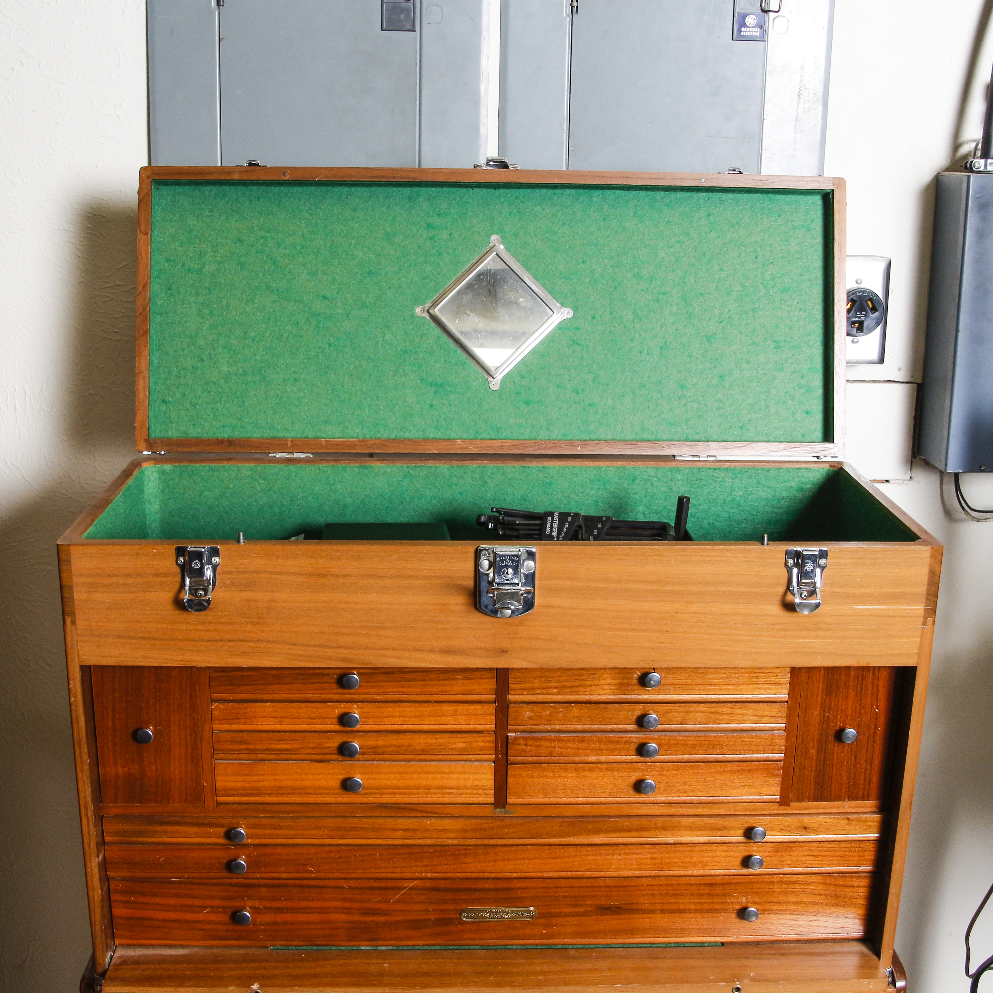 H. Gertsner & Sons Wooden Tool Chest on Metal Stand