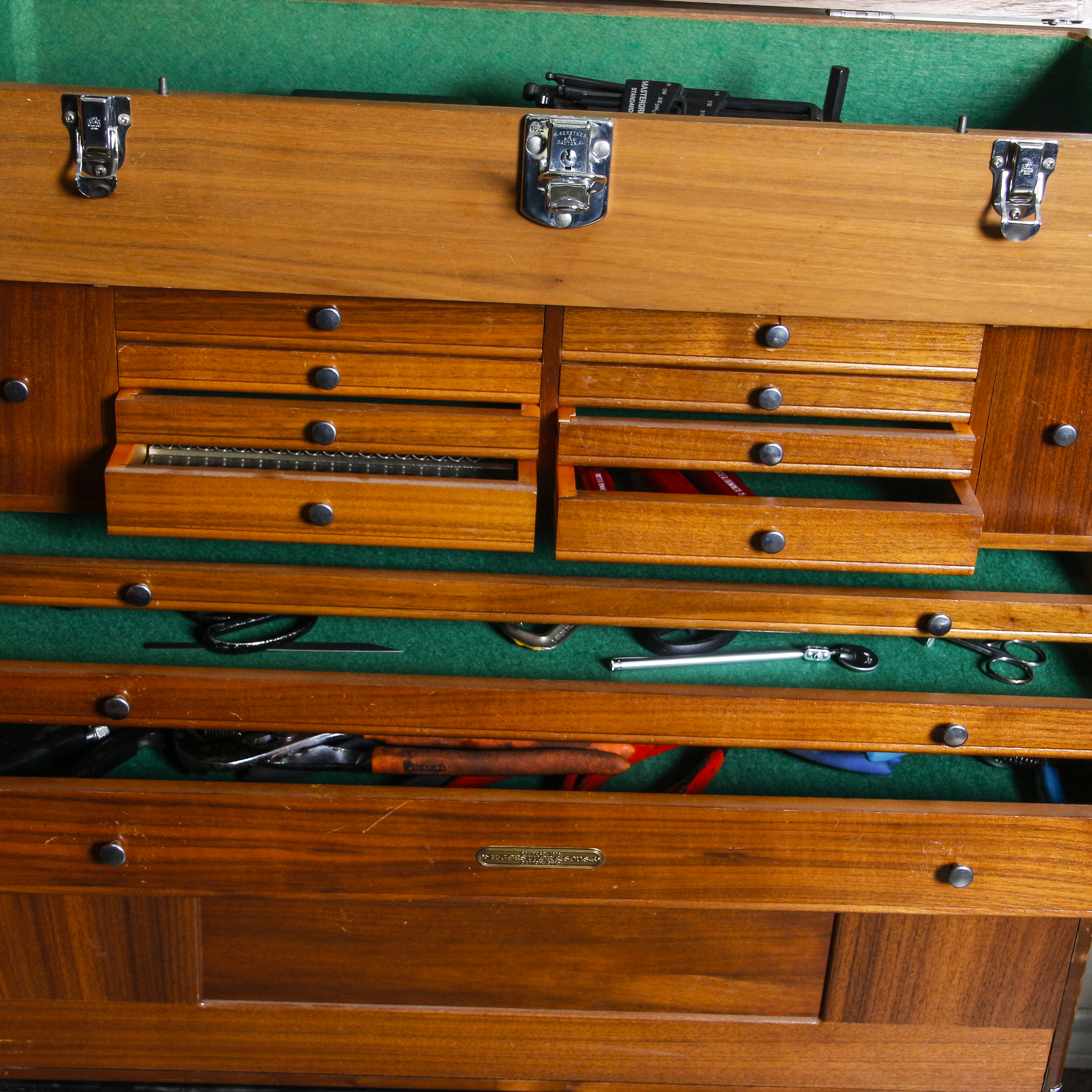 H. Gertsner & Sons Wooden Tool Chest on Metal Stand