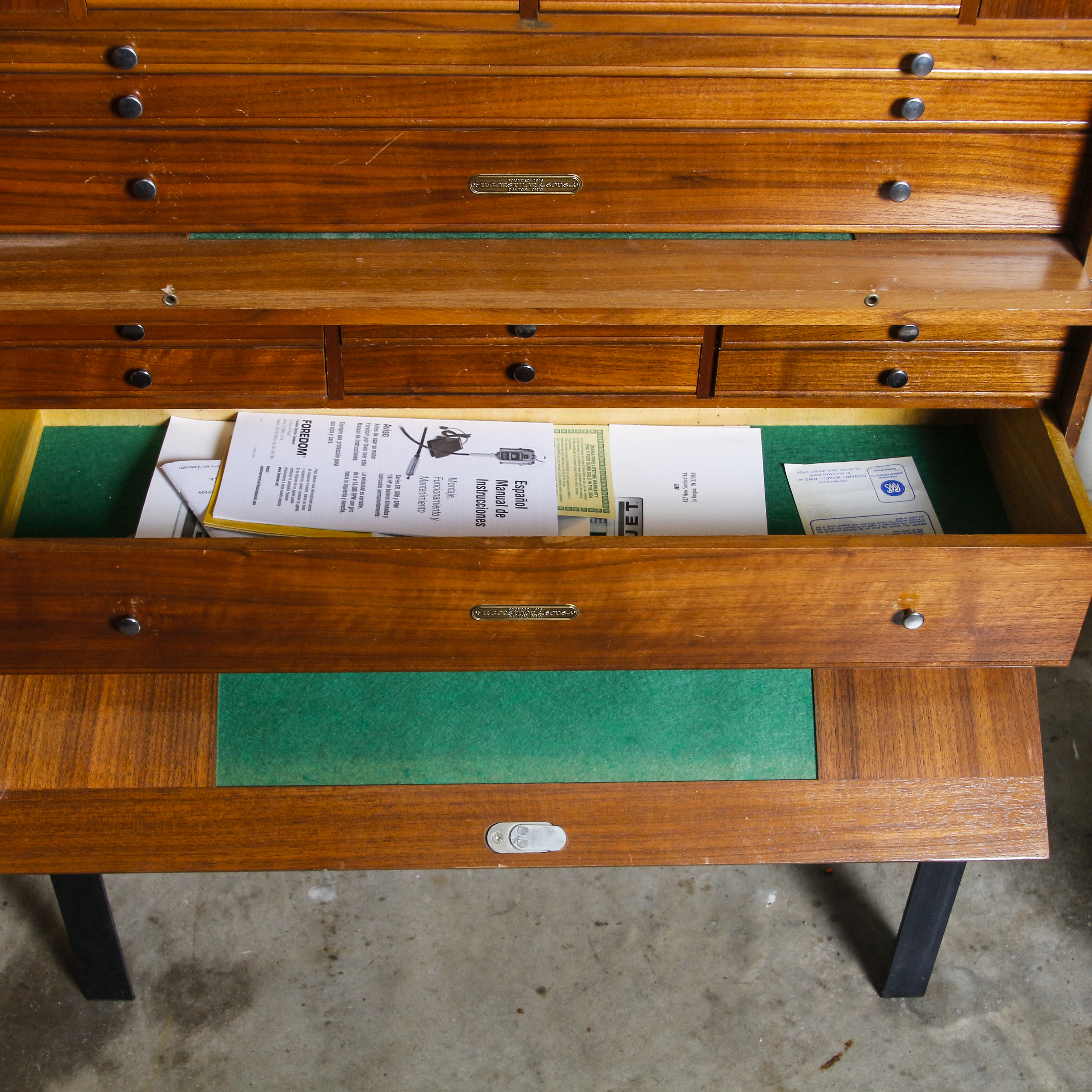 H. Gertsner & Sons Wooden Tool Chest on Metal Stand