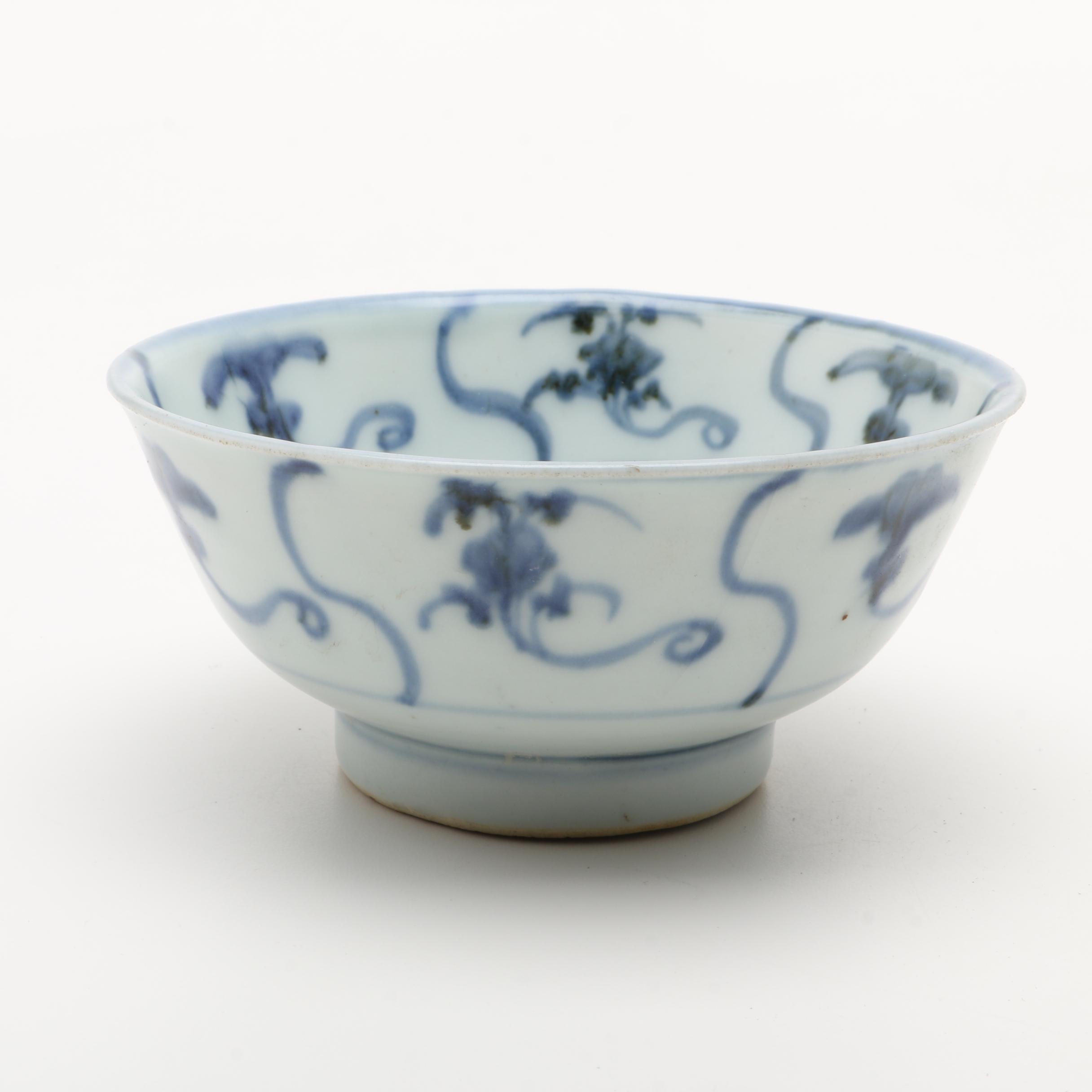 Circa 1822 "Tek Sing" Shipwreck Porcelain Bowls