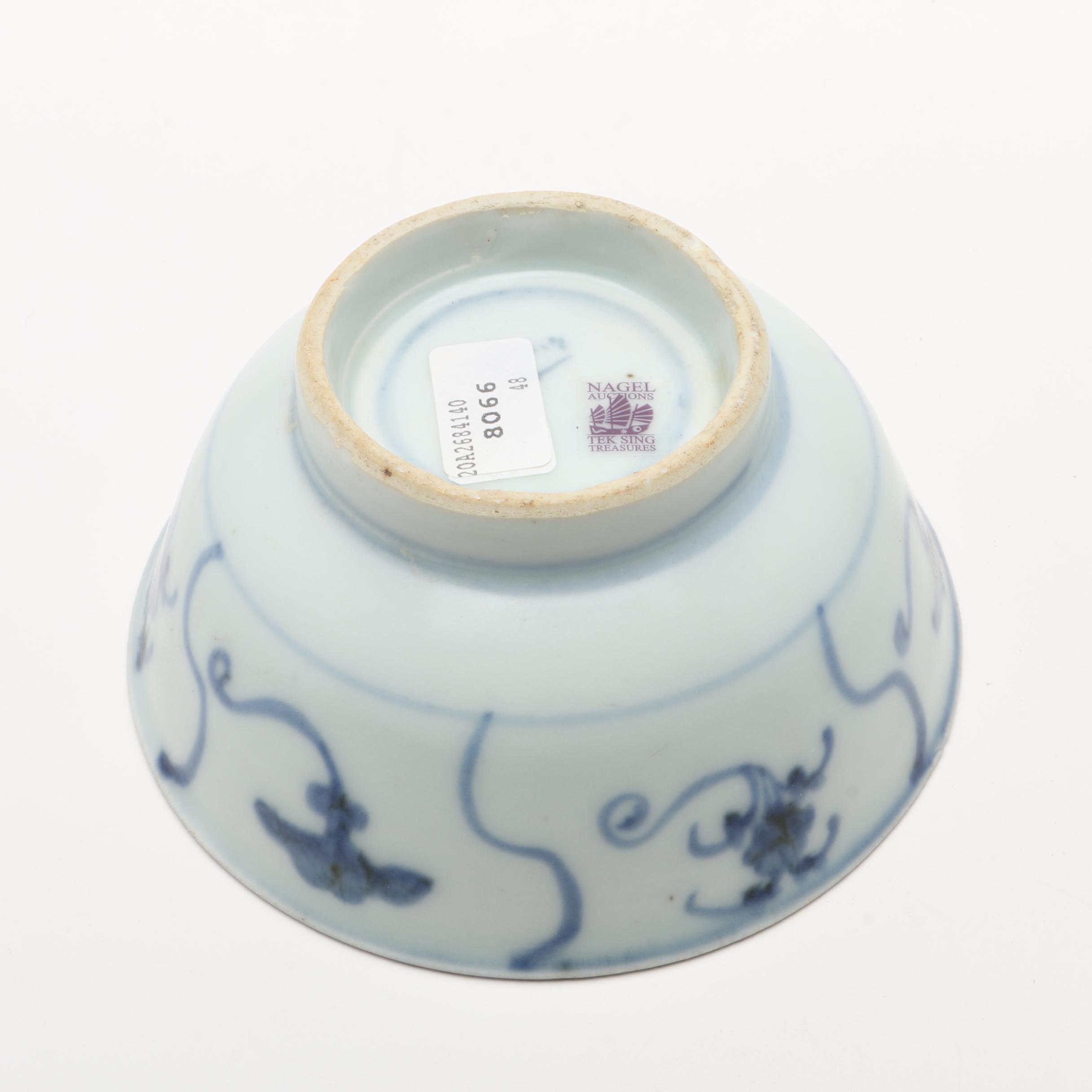 Circa 1822 "Tek Sing" Shipwreck Porcelain Bowls