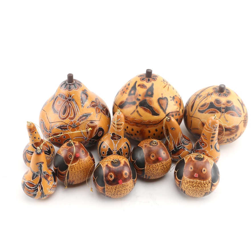 Lucuma Design Peruvian Gourd Art Ornaments and Boxes